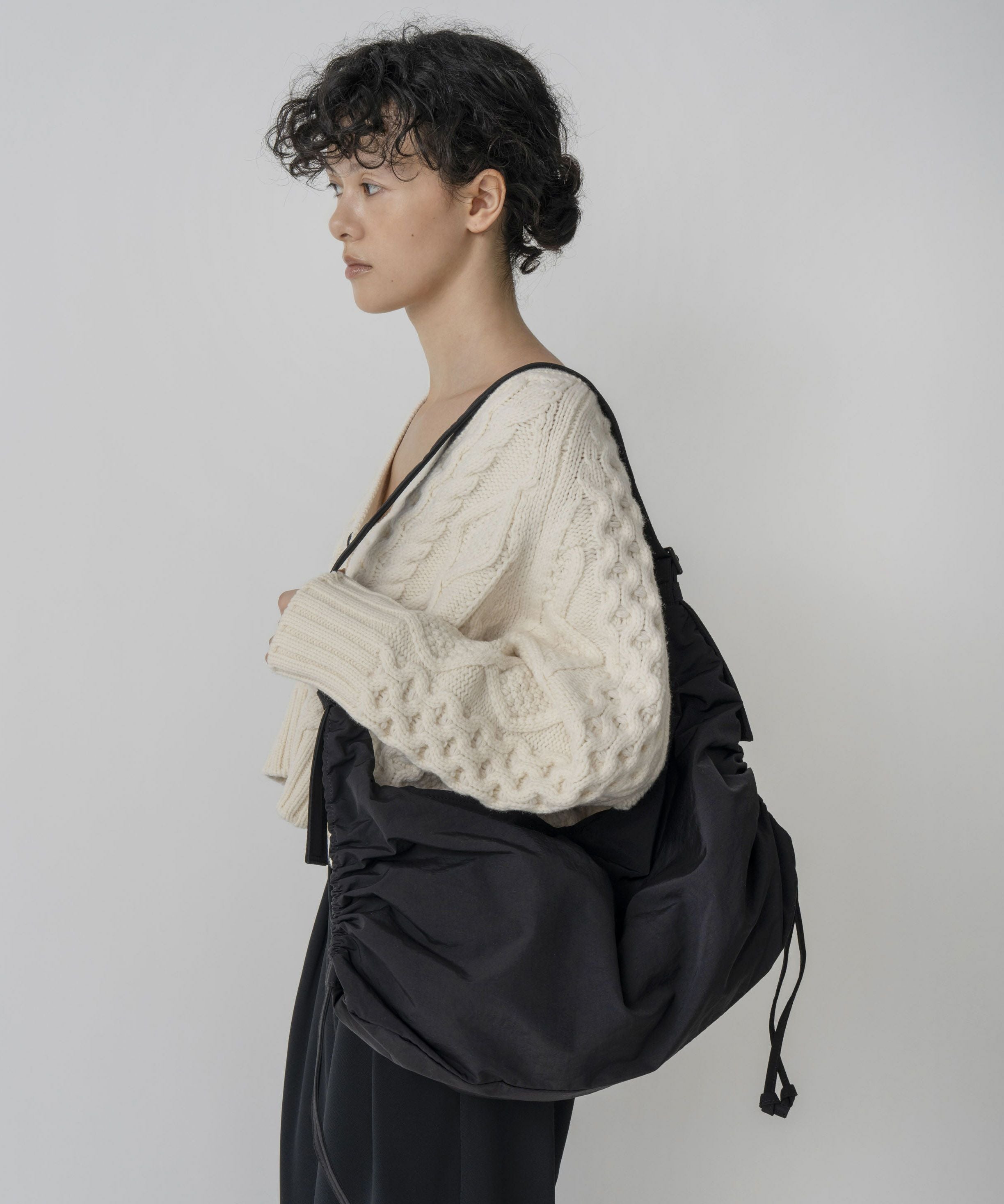 24時間以内発送 未使用品 希少カラー Leather Waist Bag LE VERNIS] Paracord one handle tote | CASSELINI ONLINE SHOP