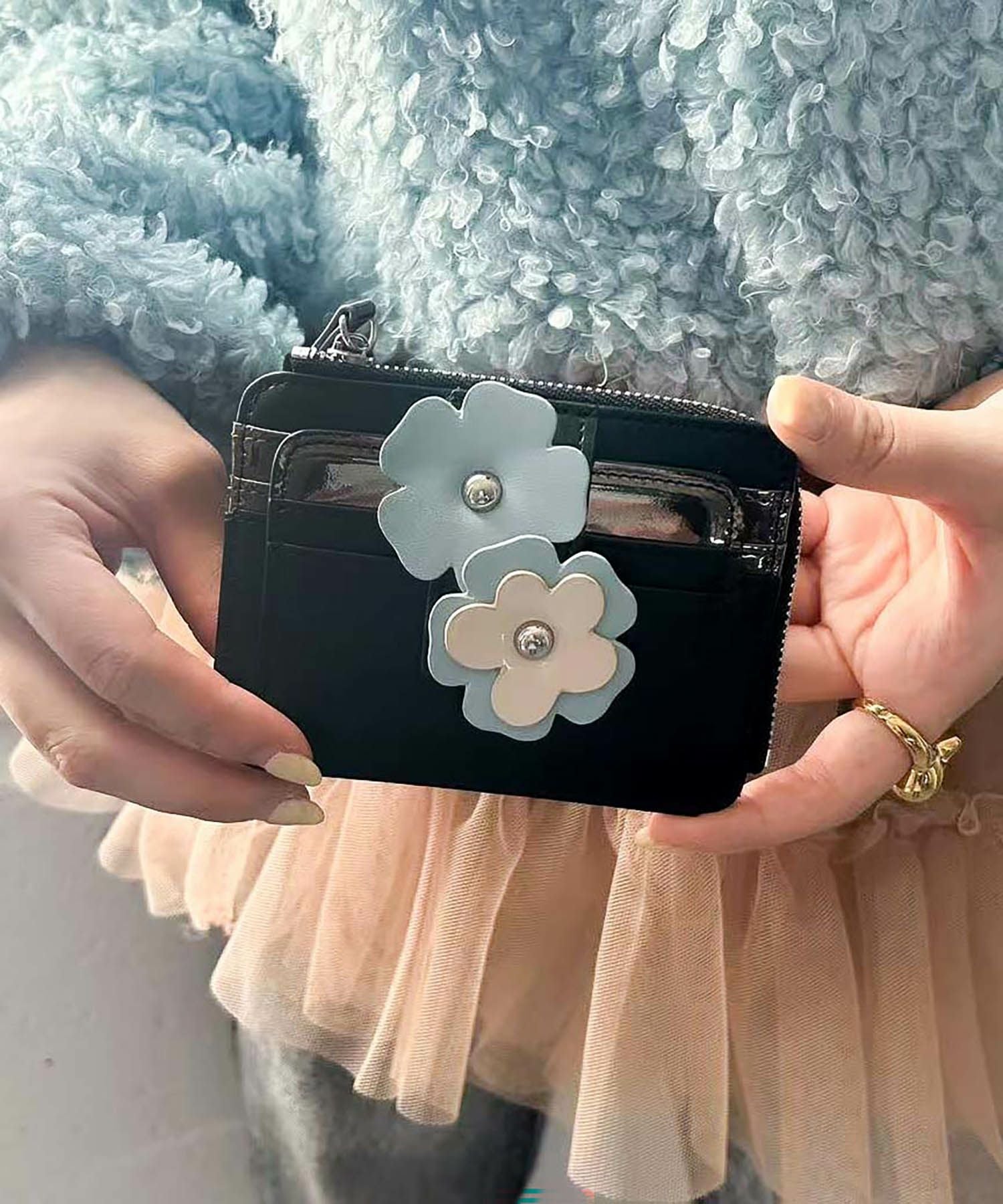 Casselini(キャセリーニ)フラワーモチーフカードケース | CASSELINI