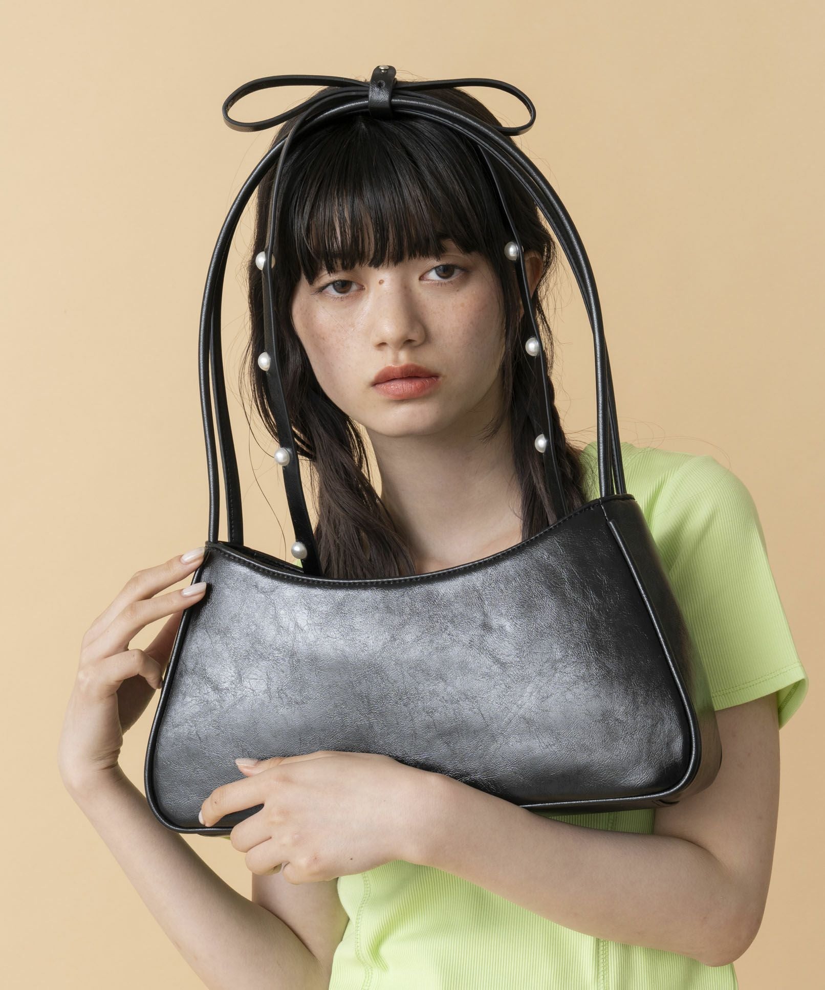 Casselini(キャセリーニ)肩リボンエナメルバッグ | CASSELINI ONLINE SHOP