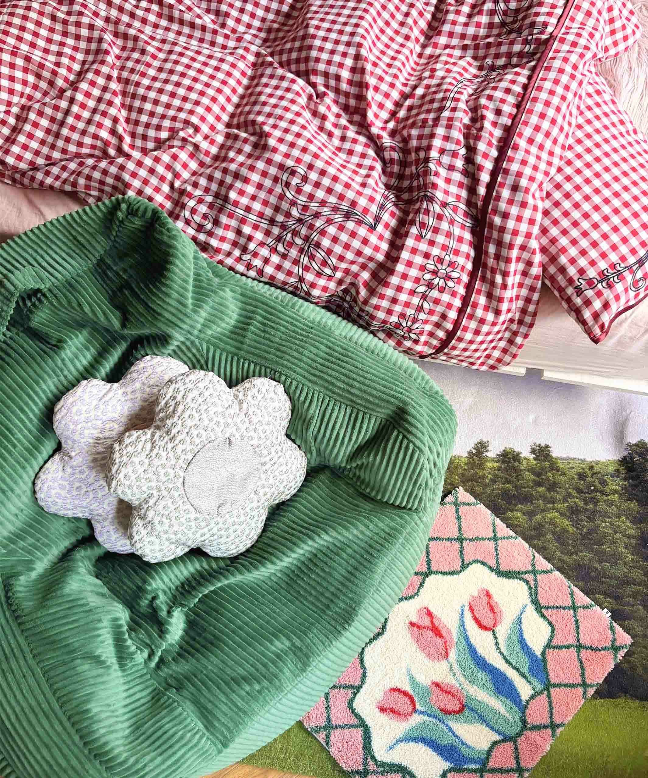Casselini HOME(キャセリーニ ホーム)フラワー刺繍布団カバー