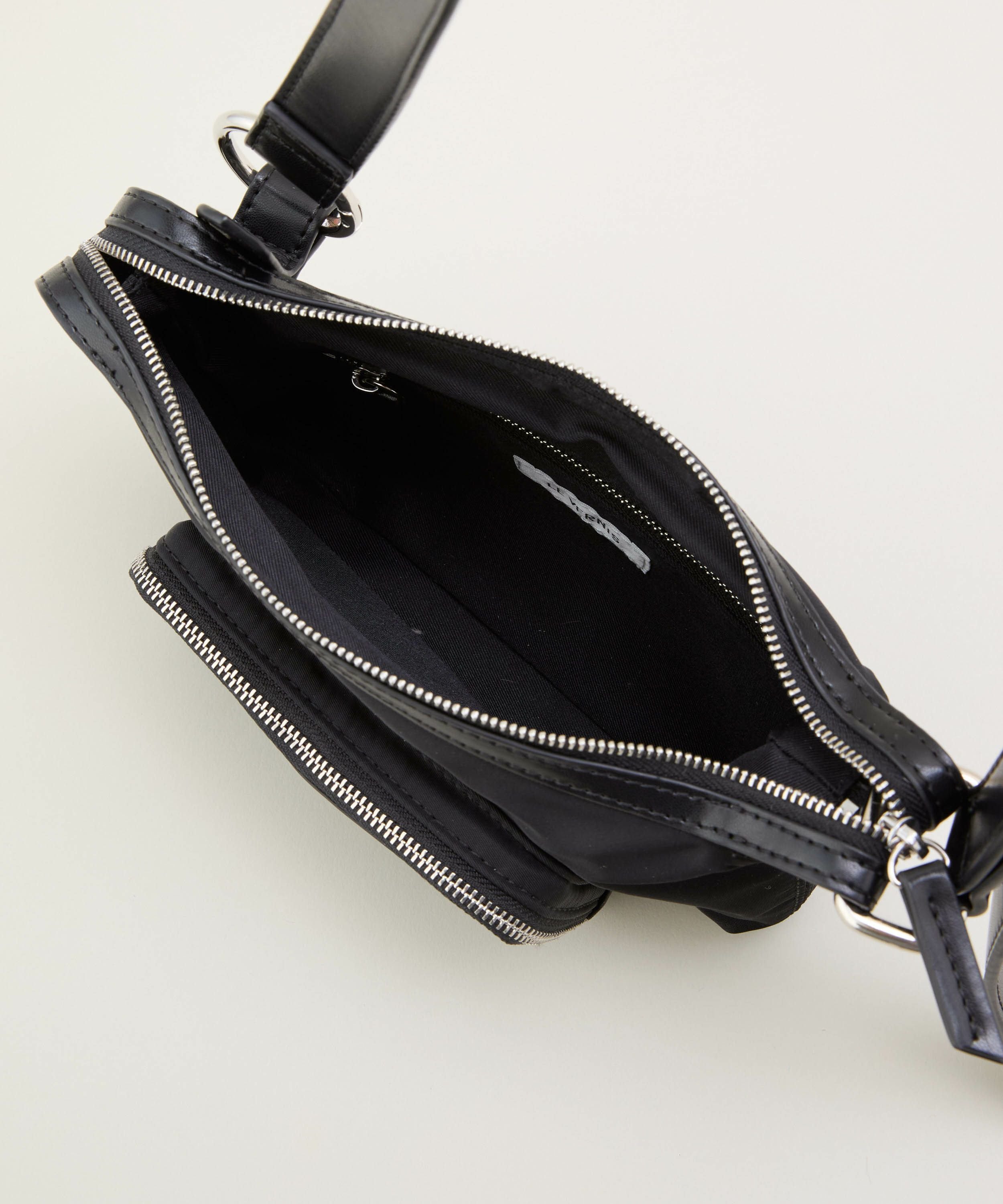 LE VERNIS] Combi multi pouch | CASSELINI ONLINE SHOP