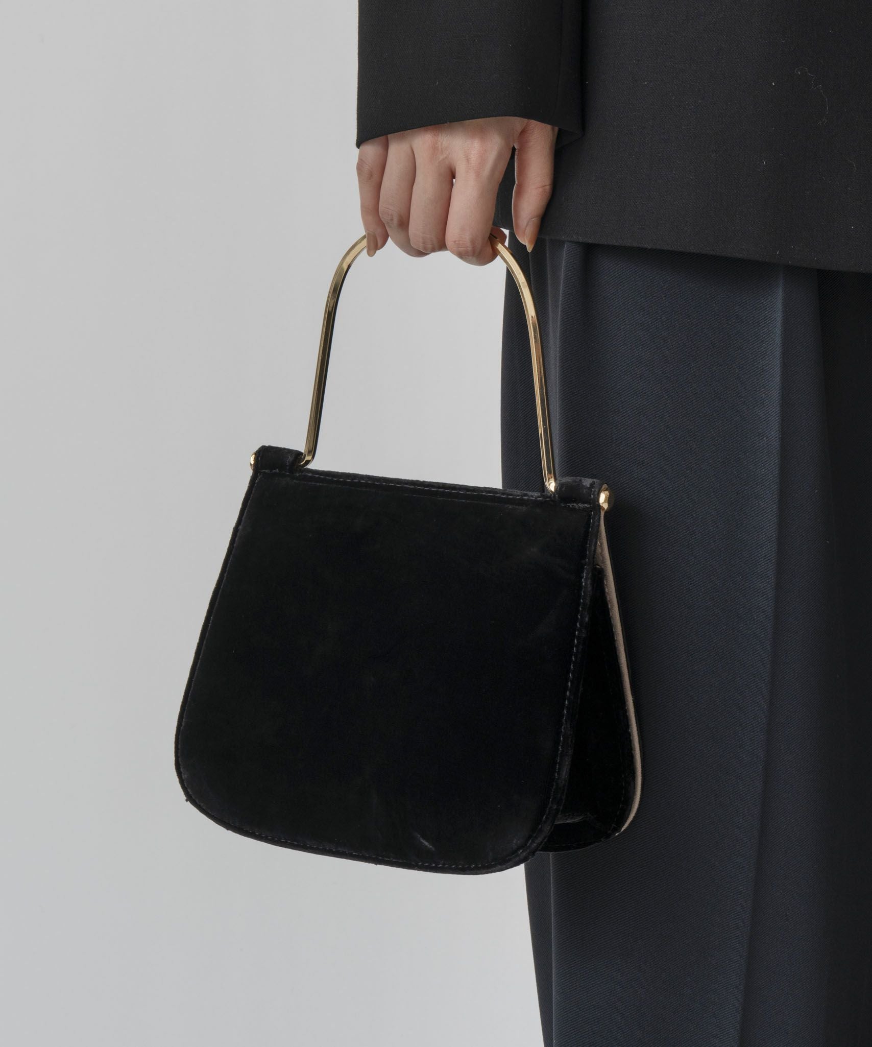 LE VERNIS] Metal handle minibag | CASSELINI ONLINE SHOP