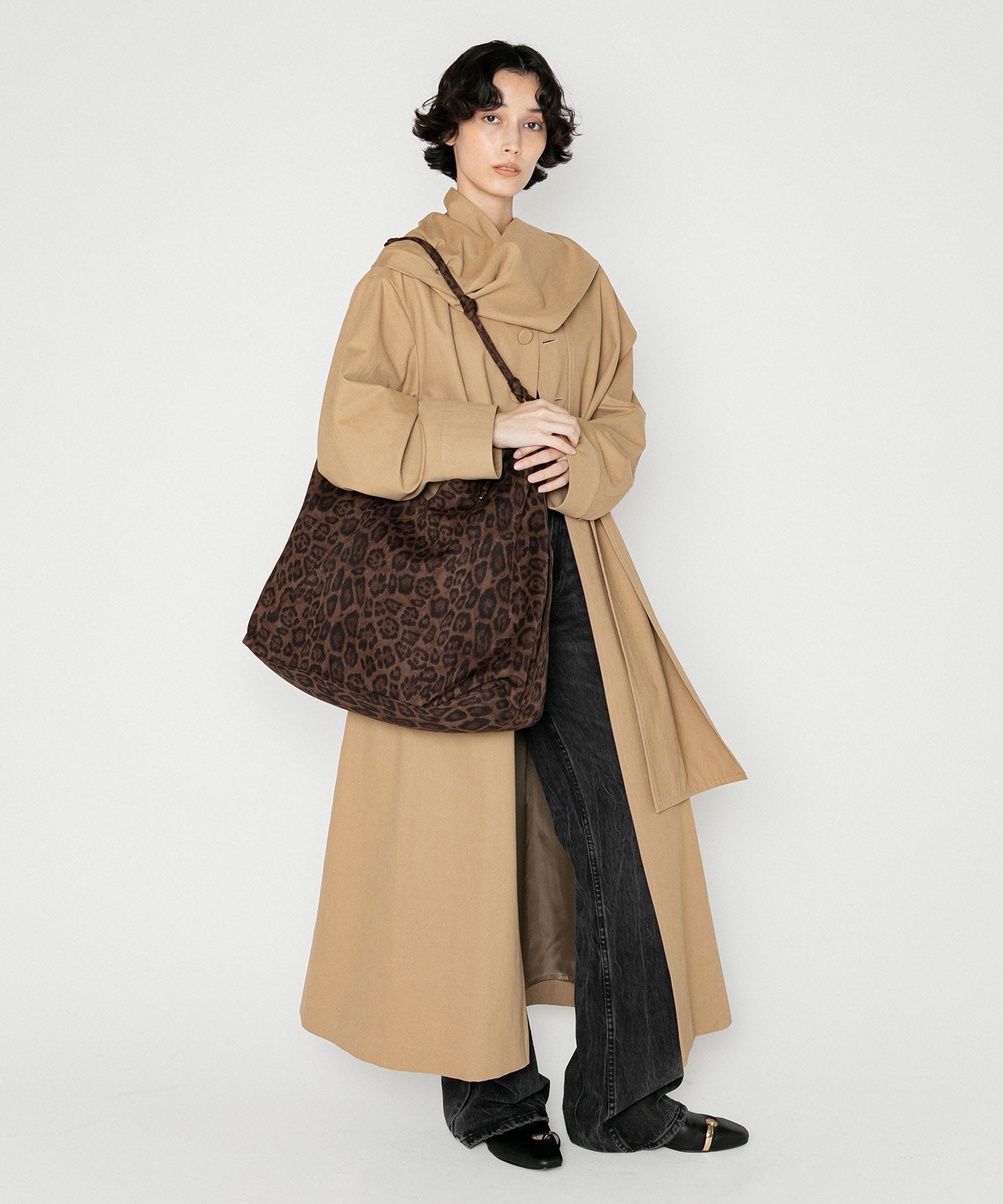 LE VERNIS] Knot handle bag | CASSELINI ONLINE SHOP