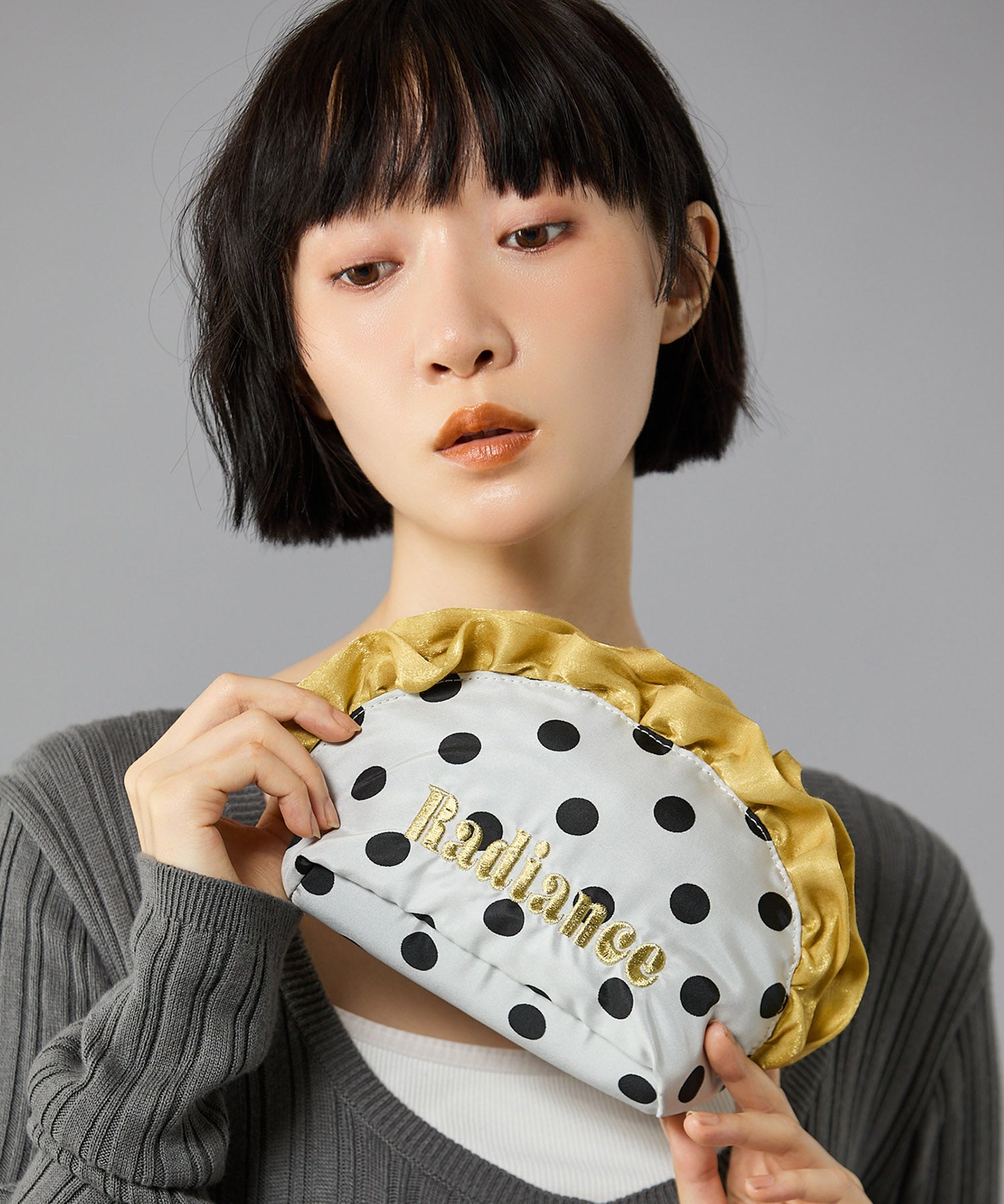 Casselini(キャセリーニ)ジャガードフリルポーチ | CASSELINI ONLINE SHOP