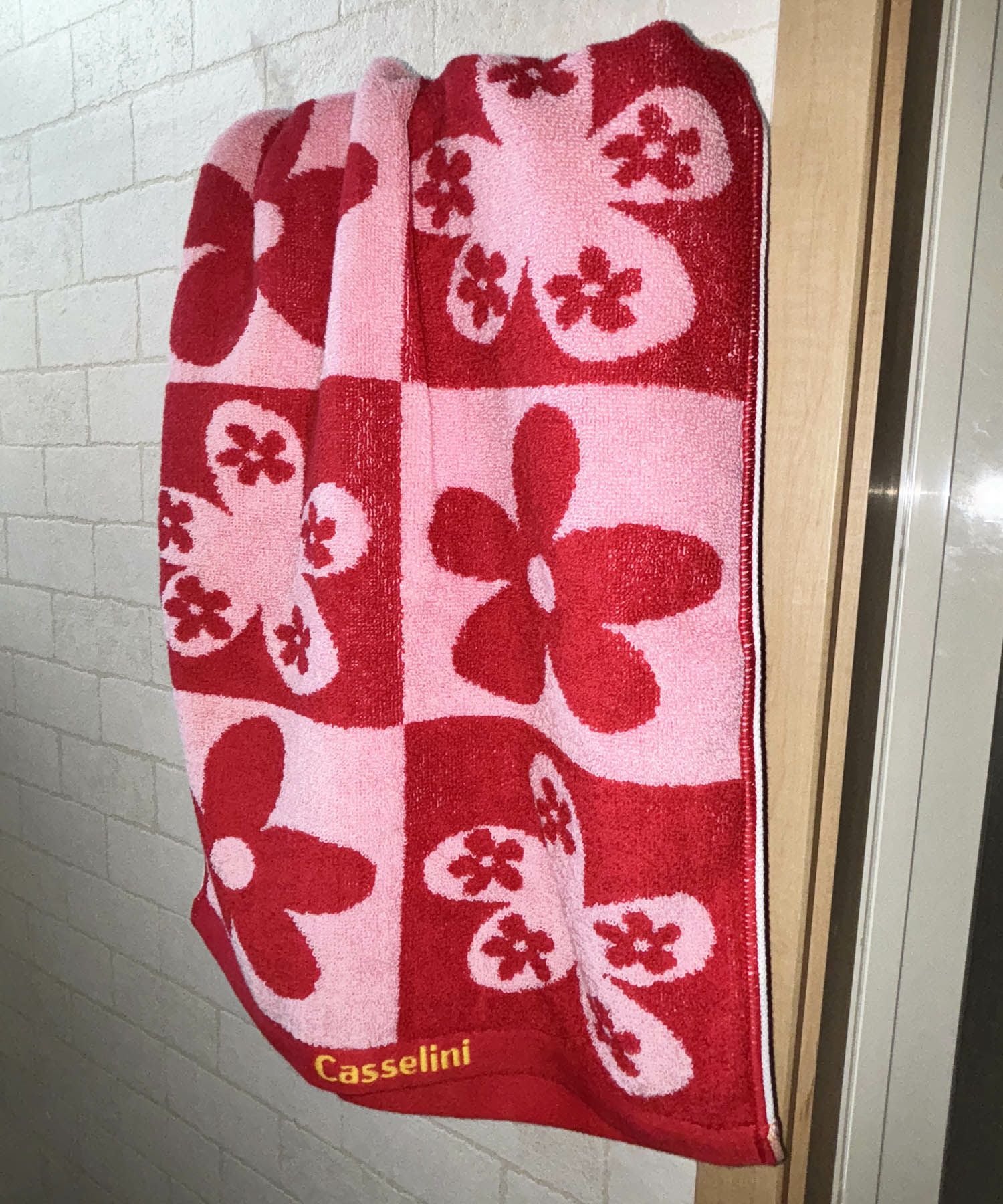 Casselini HOME(キャセリーニ ホーム)フラワージャガードタオル Casselini HOME(キャセリーニ ホーム)フラワージャガードタオル