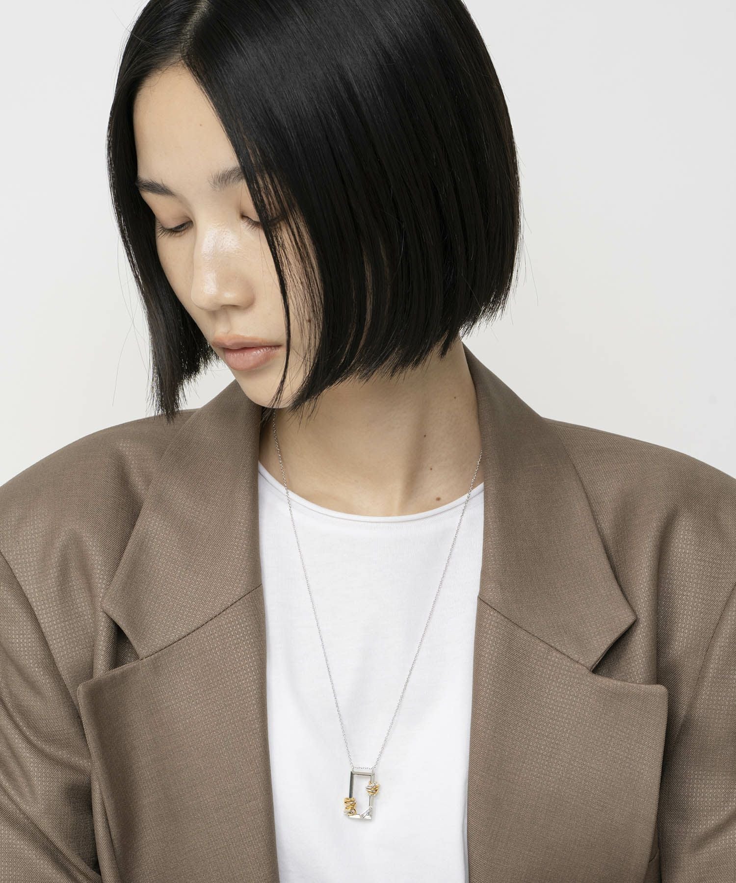 LAPUIS] Coil Frame necklace | CASSELINI ONLINE SHOP