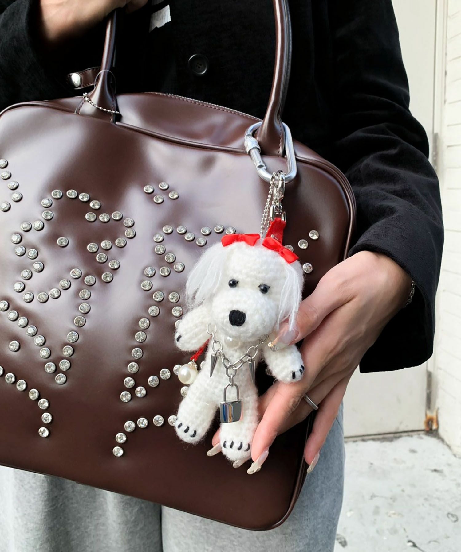 HEY! Mrs ROSE(ヘイ！ミセスローズ)Crochet Dog LipCharm | CASSELINI