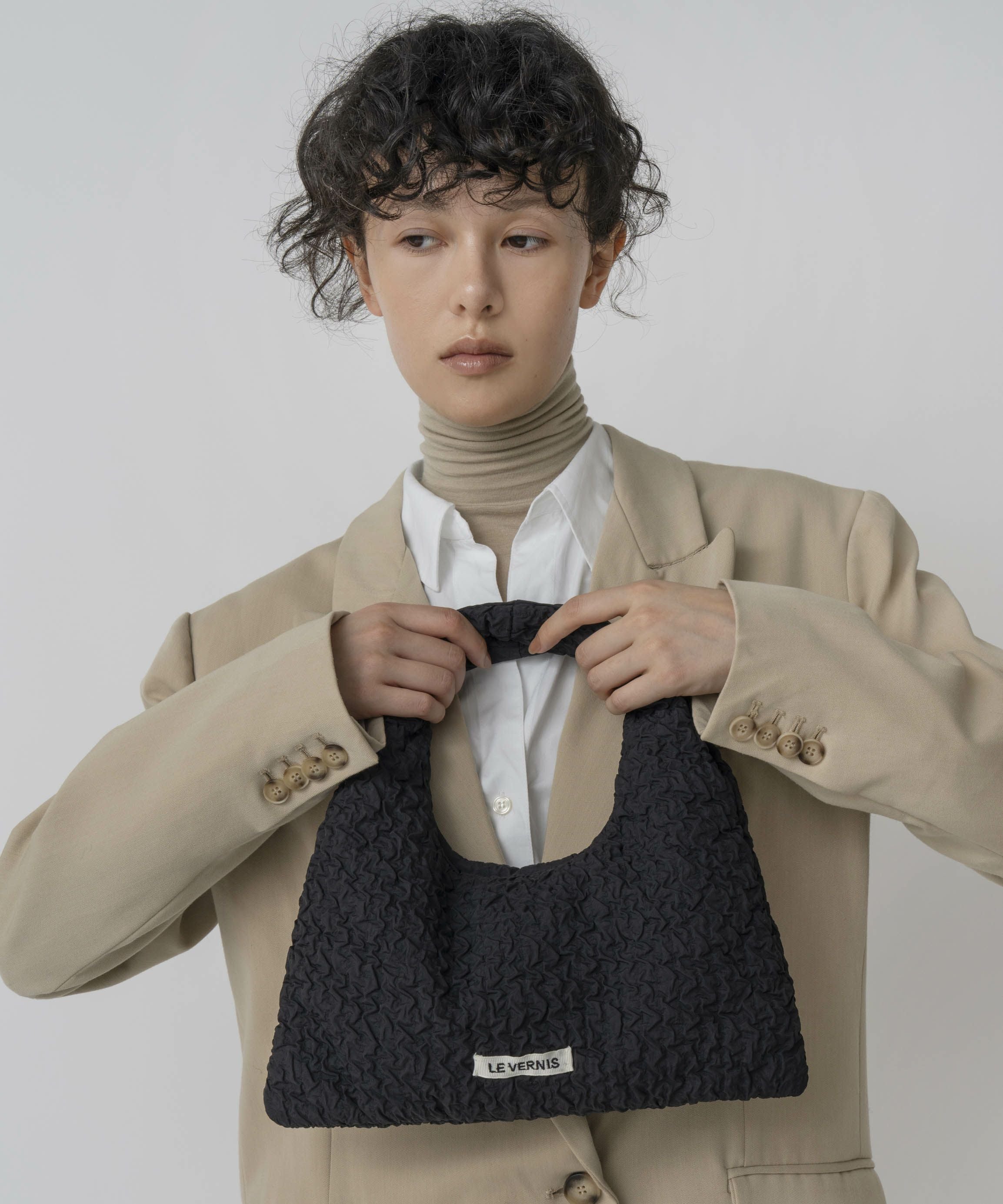 LE VERNIS] Sub mini bag | CASSELINI ONLINE SHOP