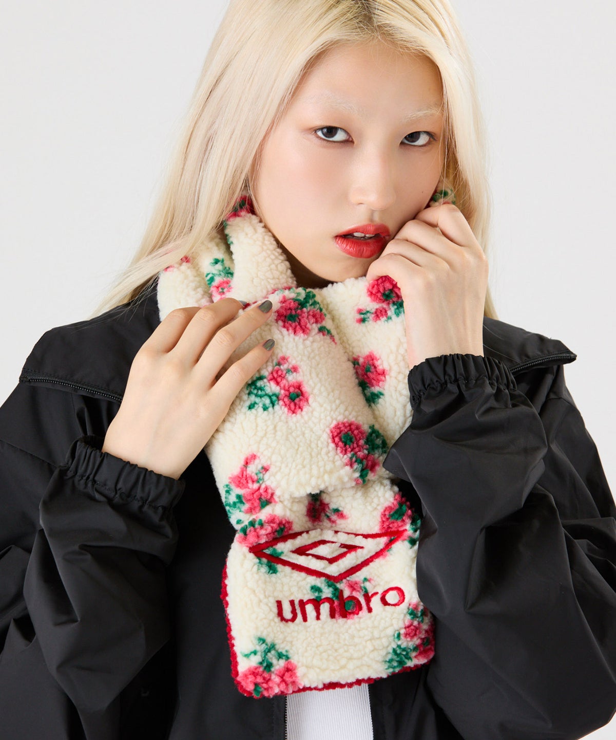 COLOR:レッド