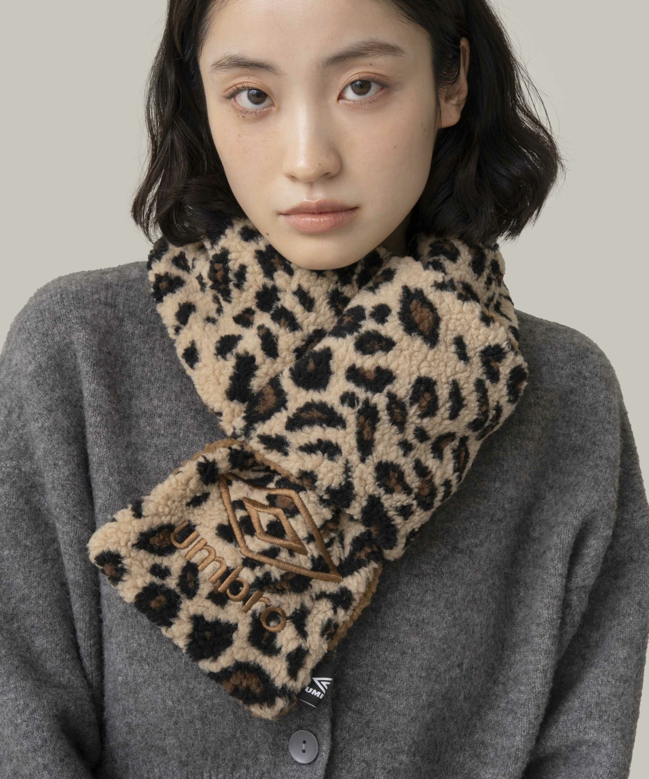 Casselini(キャセリーニ)【UMBRO × Casselini】リバーシブルティペット