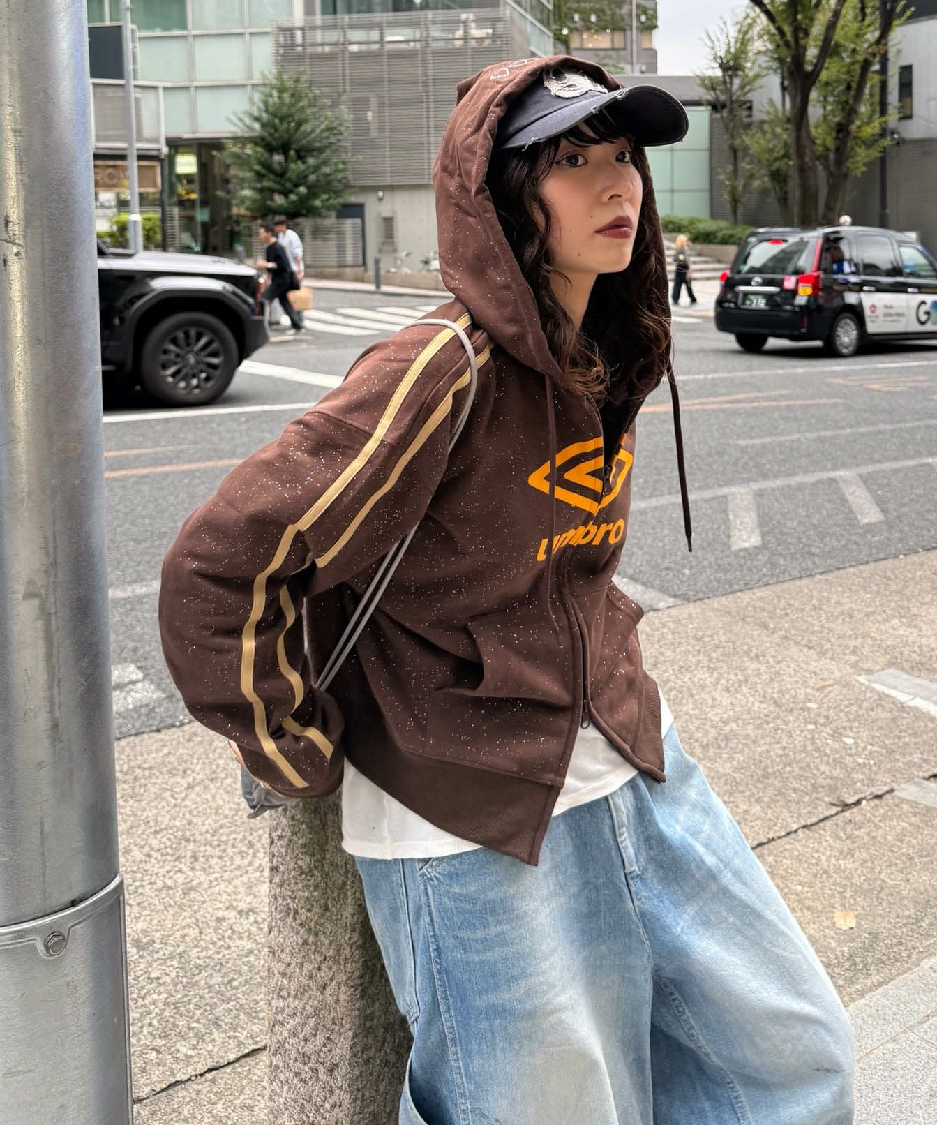 Casselini(キャセリーニ) 【UMBRO× Casselini】ロゴジップパーカー