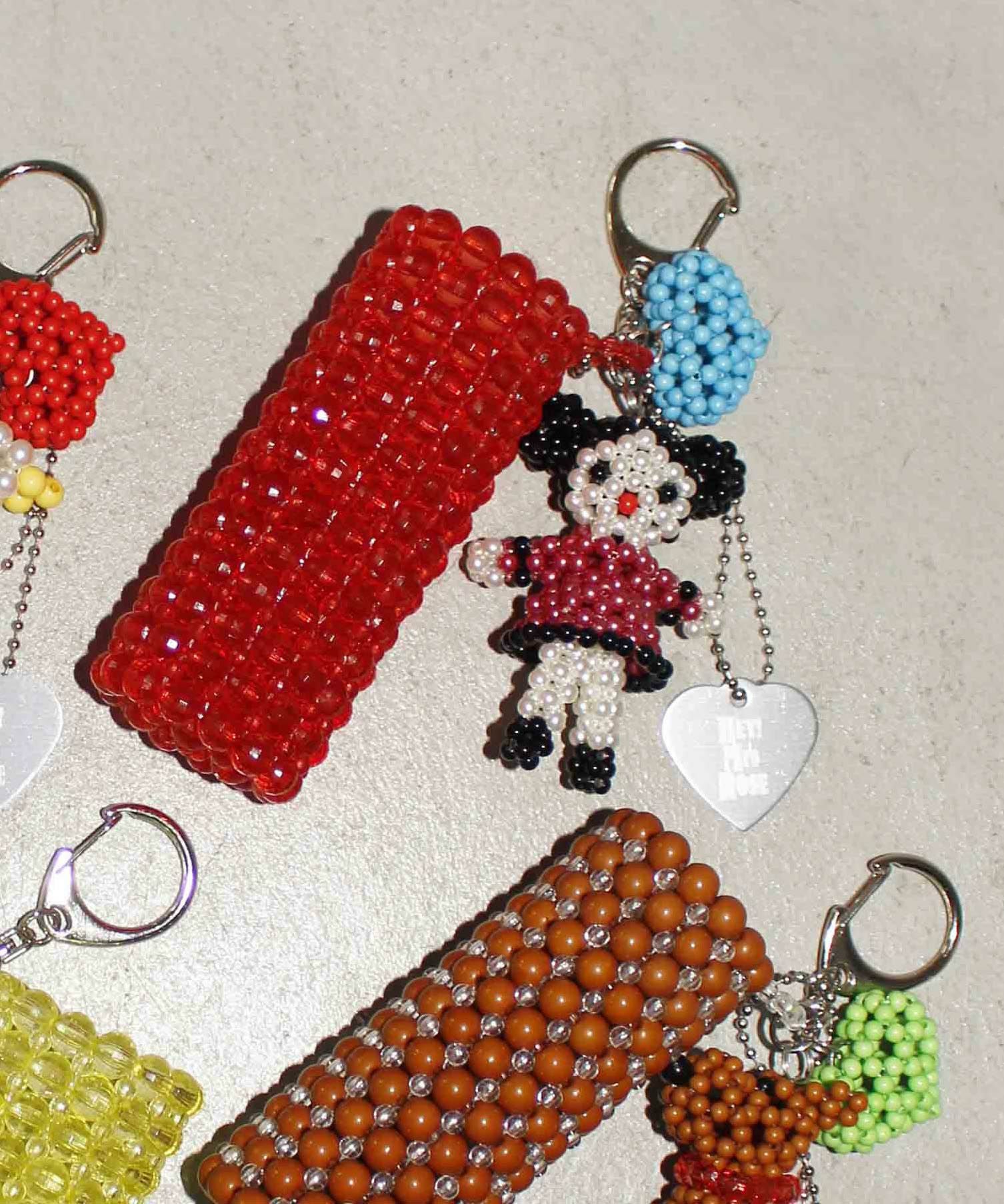 HEY! Mrs ROSE(ヘイ！ミセスローズ)Beads Lip KeyCharm | CASSELINI