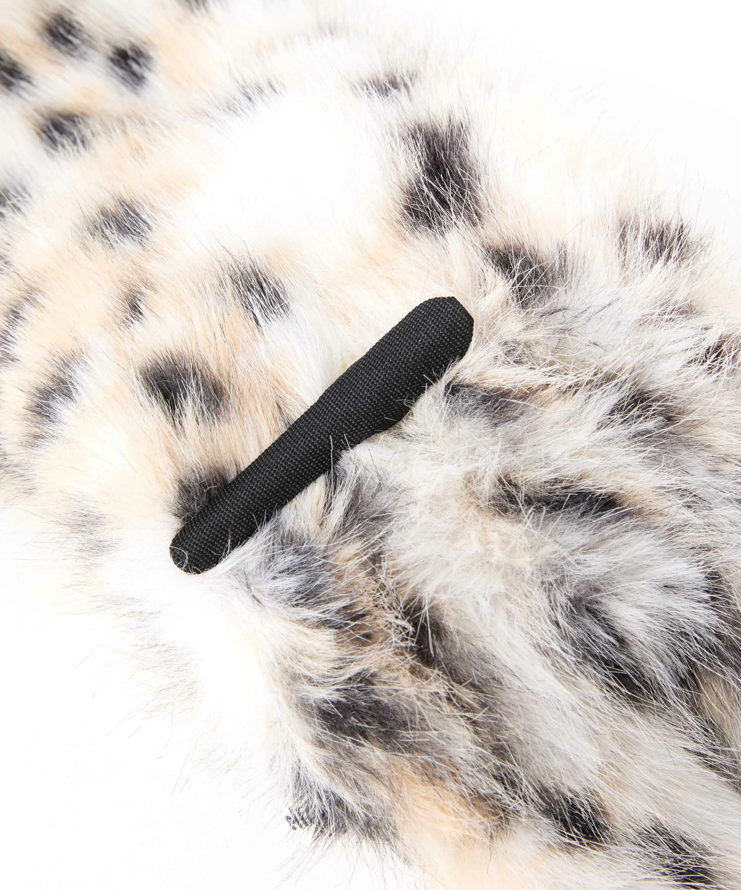 Casselini(キャセリーニ)フェイクキャットマフラー | CASSELINI ONLINE