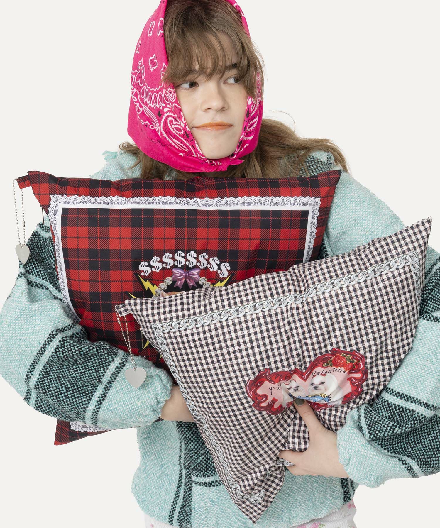 HEY! Mrs ROSE(ヘイ！ミセスローズ)Bestie クッションカバー