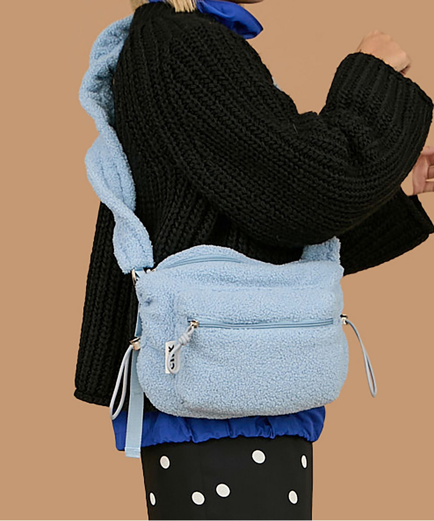 か*で様 C.P. Company ボディバッグ 青 メンズ C.P. Company ブルー Nylon B クロスボディバッグ ブルー | Lyst