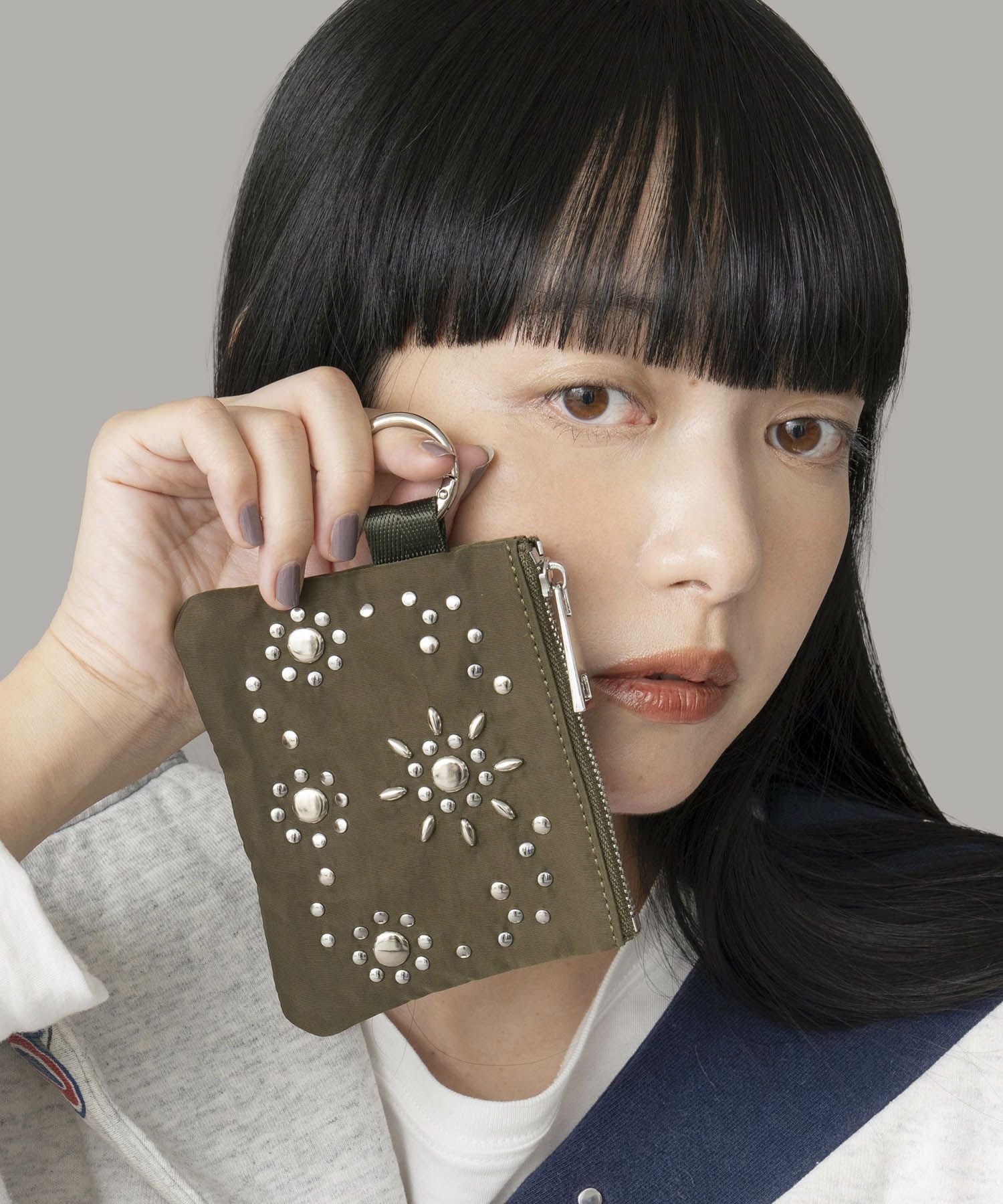 Casselini(キャセリーニ)スタッズポーチ | CASSELINI ONLINE SHOP