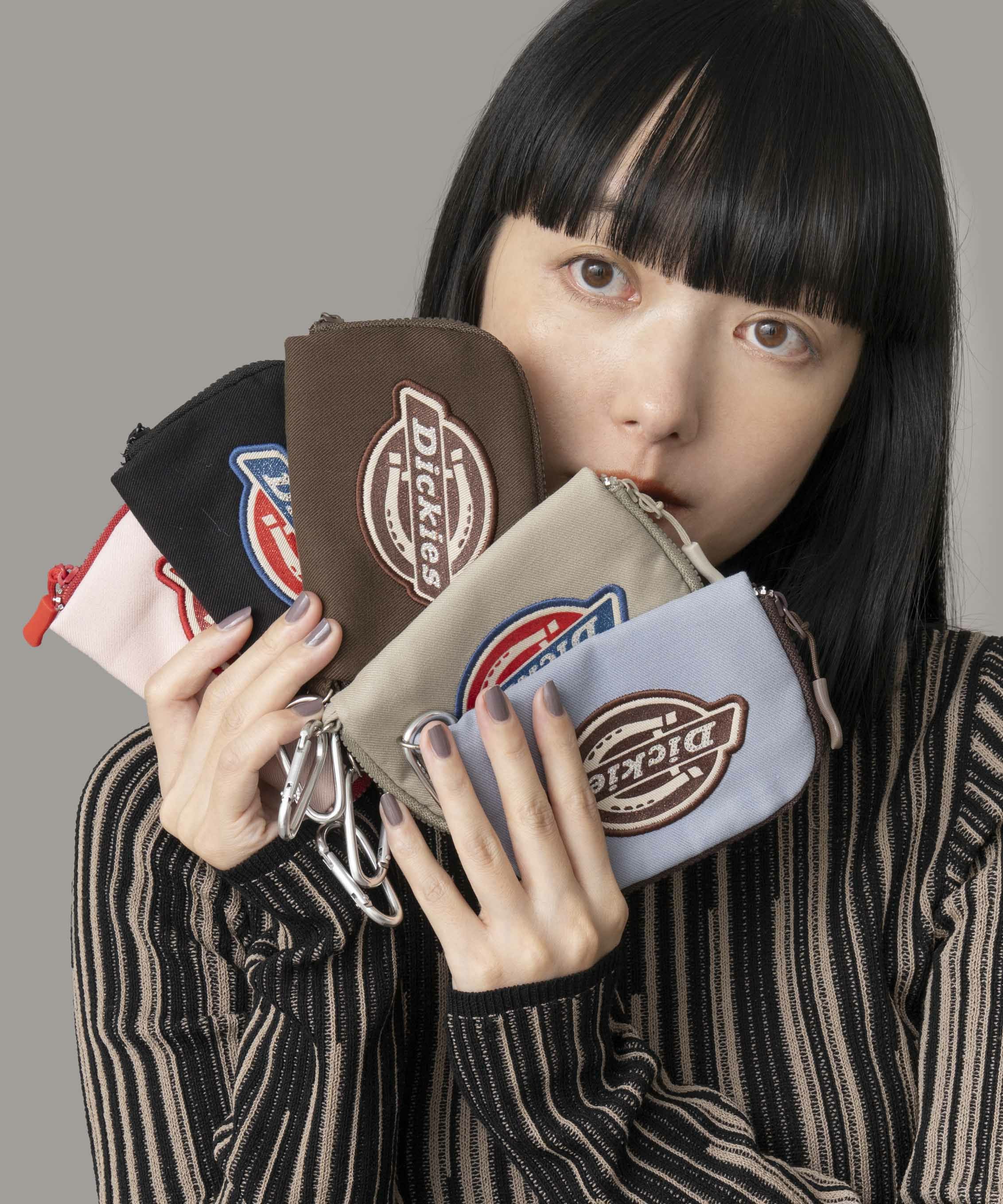HEY! Mrs ROSE(ヘイ！ミセスローズ)HEY! Charm Pouch | CASSELINI