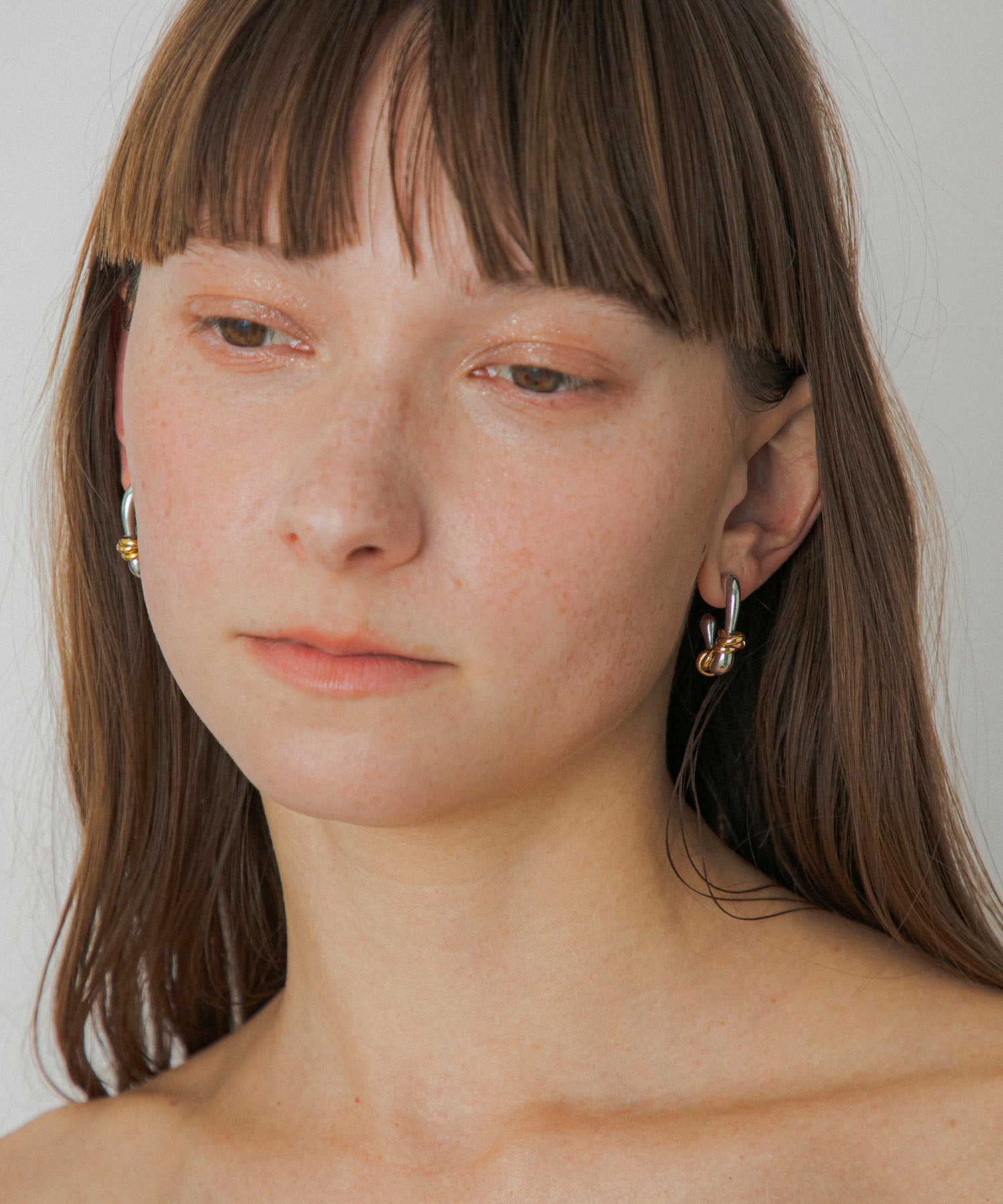 LAPUIS] Flow coil pierced earrings | CASSELINI ONLINE SHOP