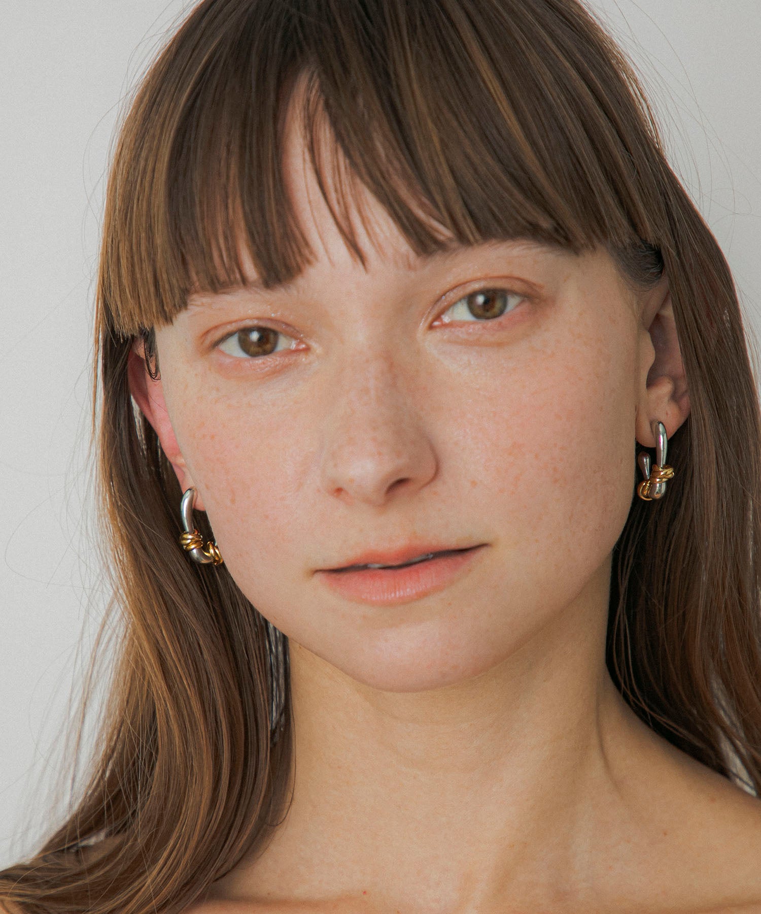 LAPUIS] Flow coil pierced earrings | CASSELINI ONLINE SHOP