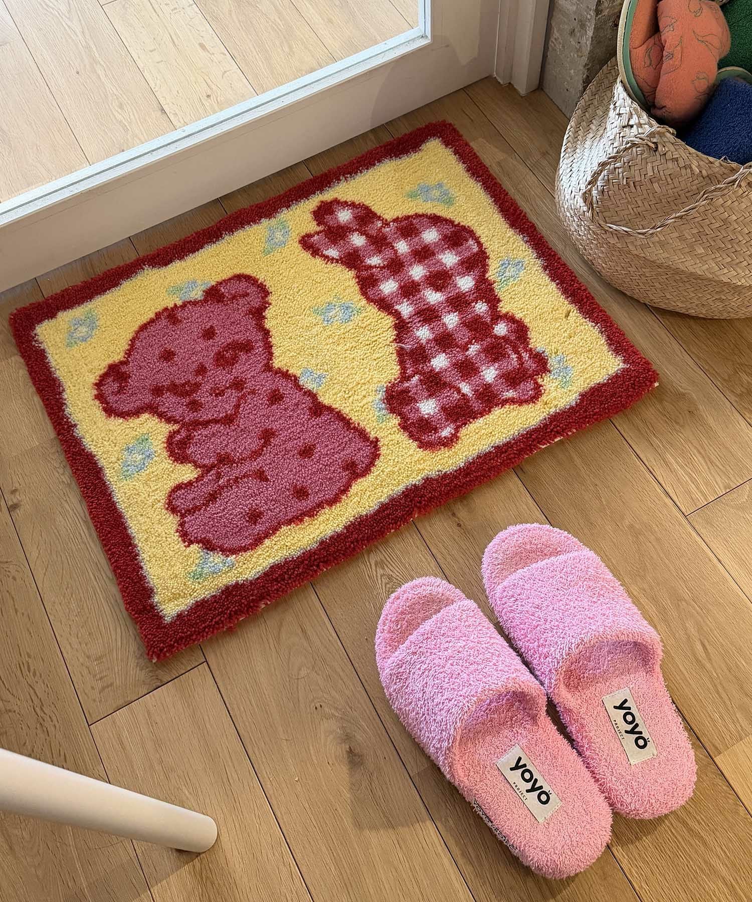 Casselini HOME(キャセリーニ ホーム)くまとうさぎラグ | CASSELINI