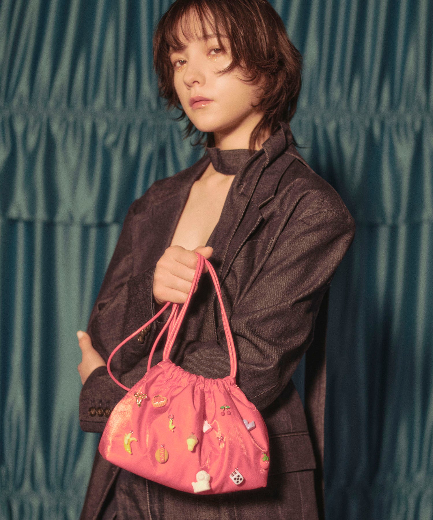 Casselini(キャセリーニ)チャーム付きショルダーバッグ | CASSELINI