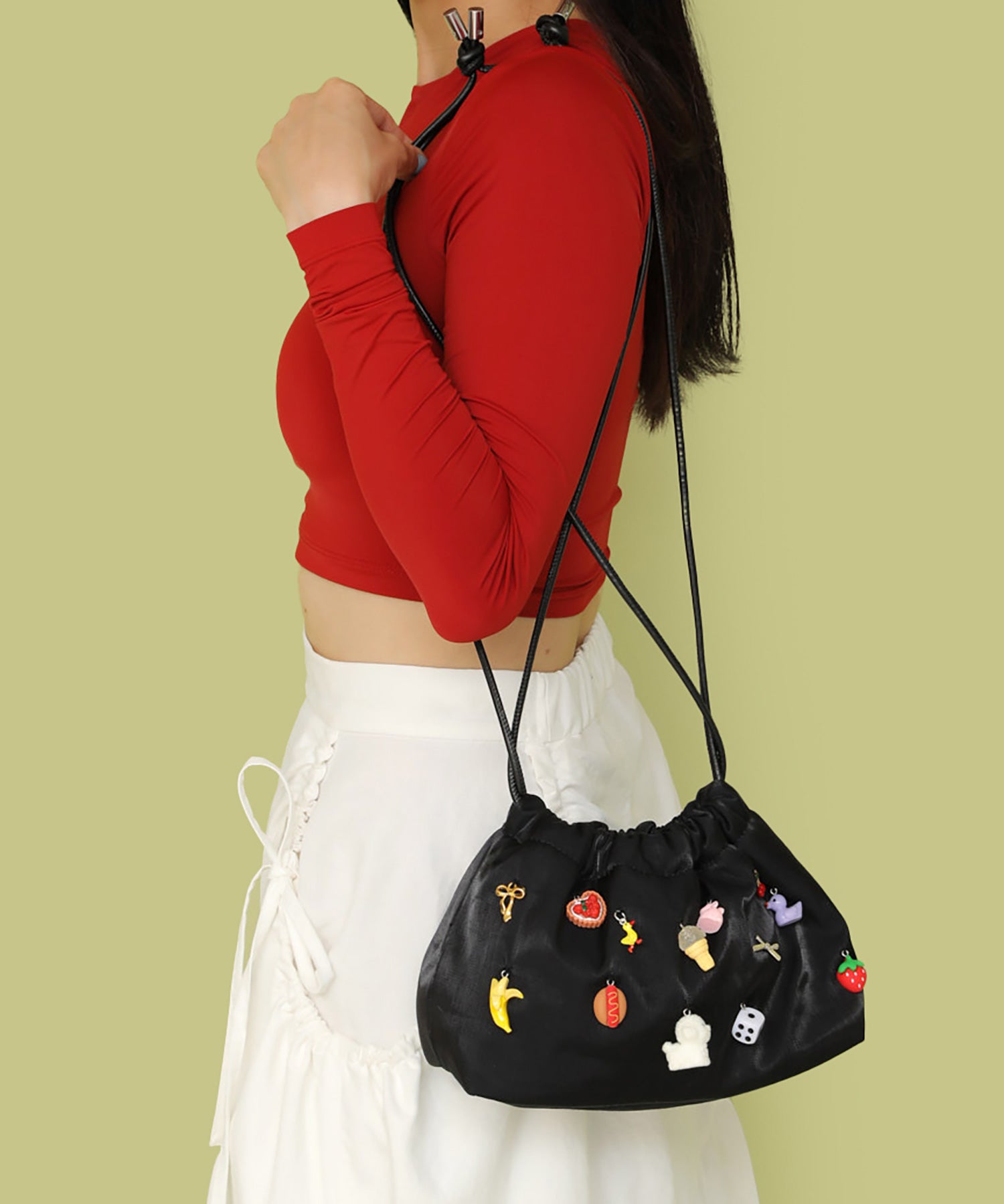 Casselini(キャセリーニ)チャーム付きショルダーバッグ | CASSELINI