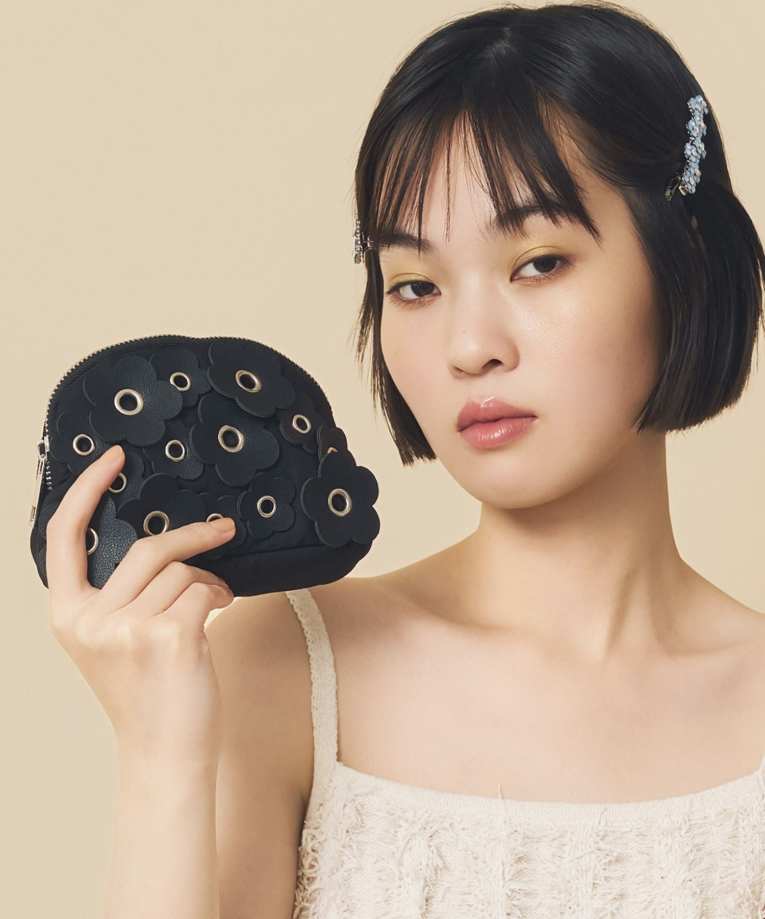 Casselini(キャセリーニ)アイレットフラワーポーチ | CASSELINI ONLINE