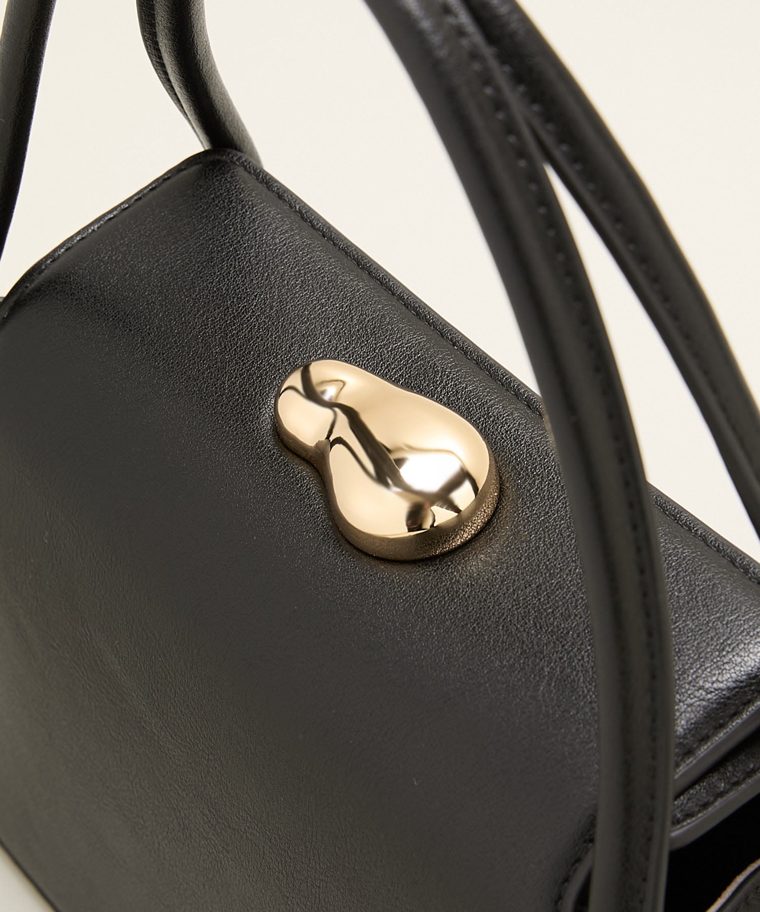 LE VERNIS] Poire boogie bag | CASSELINI ONLINE SHOP