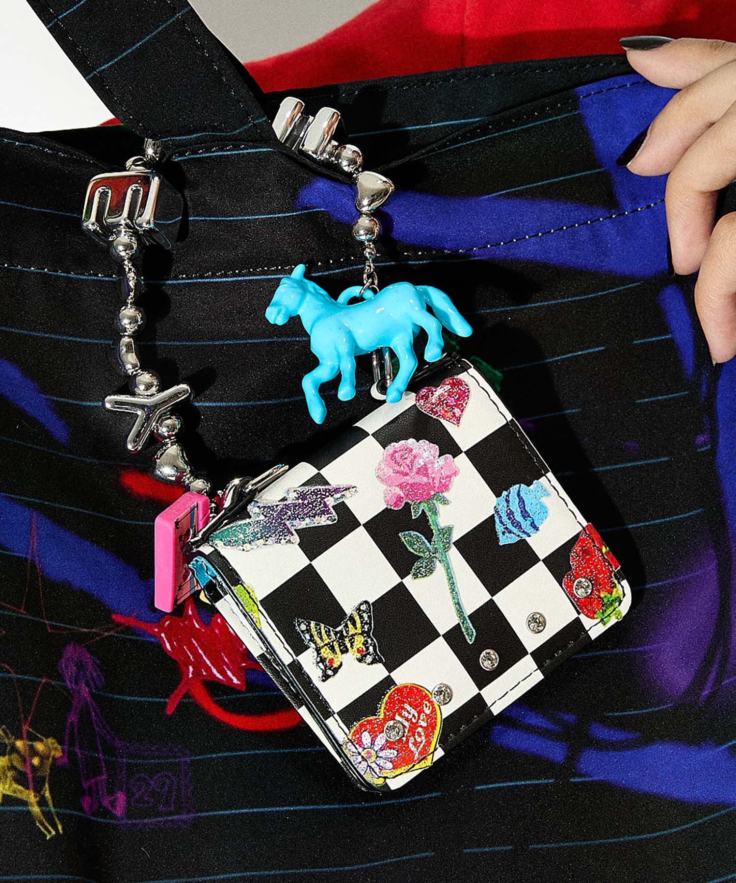 HEY! Mrs ROSE(ヘイ！ミセスローズ)HEY! Charm Pouch | CASSELINI