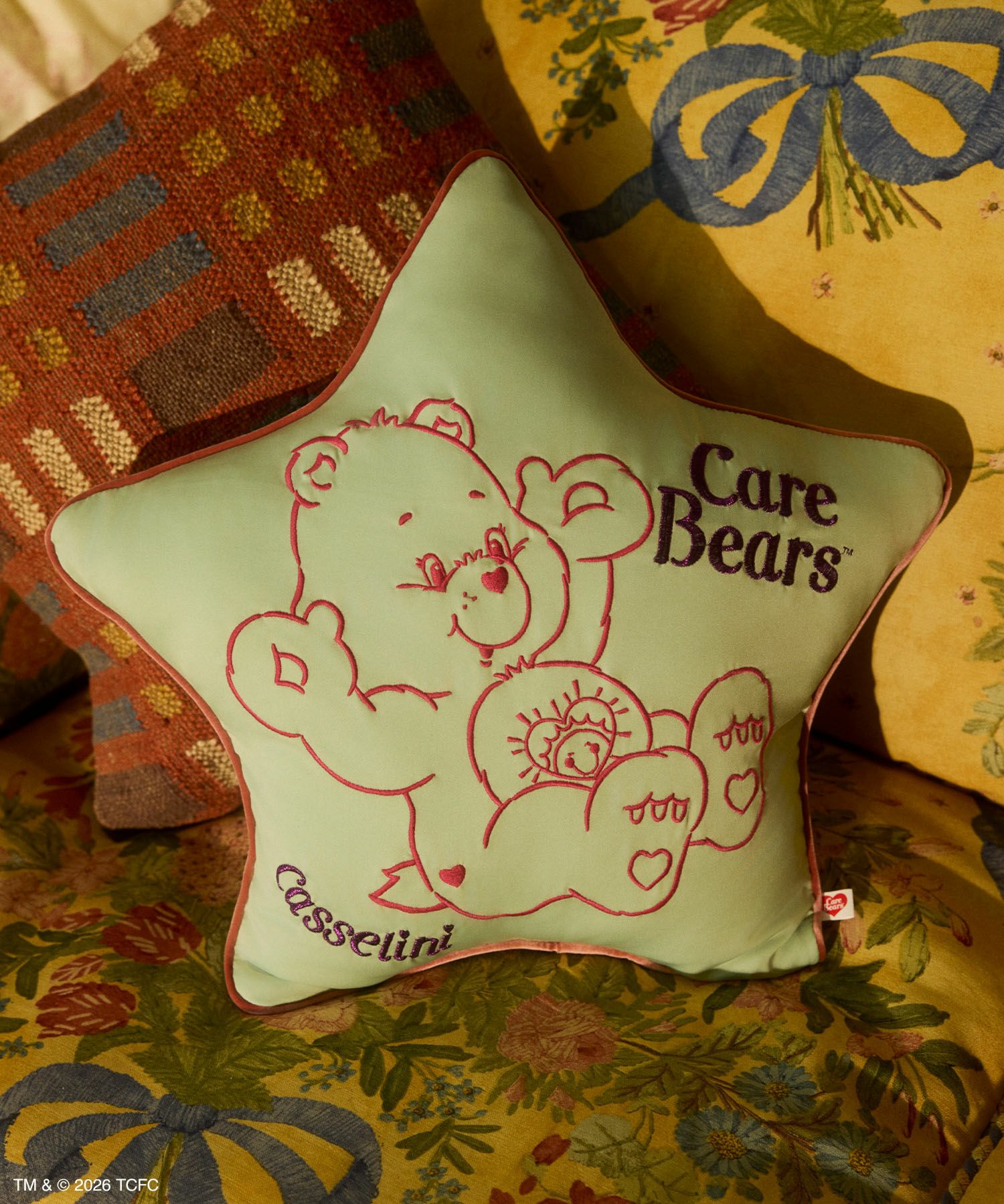 Casselini HOME(キャセリーニ ホーム)【Care Bears™】クッション