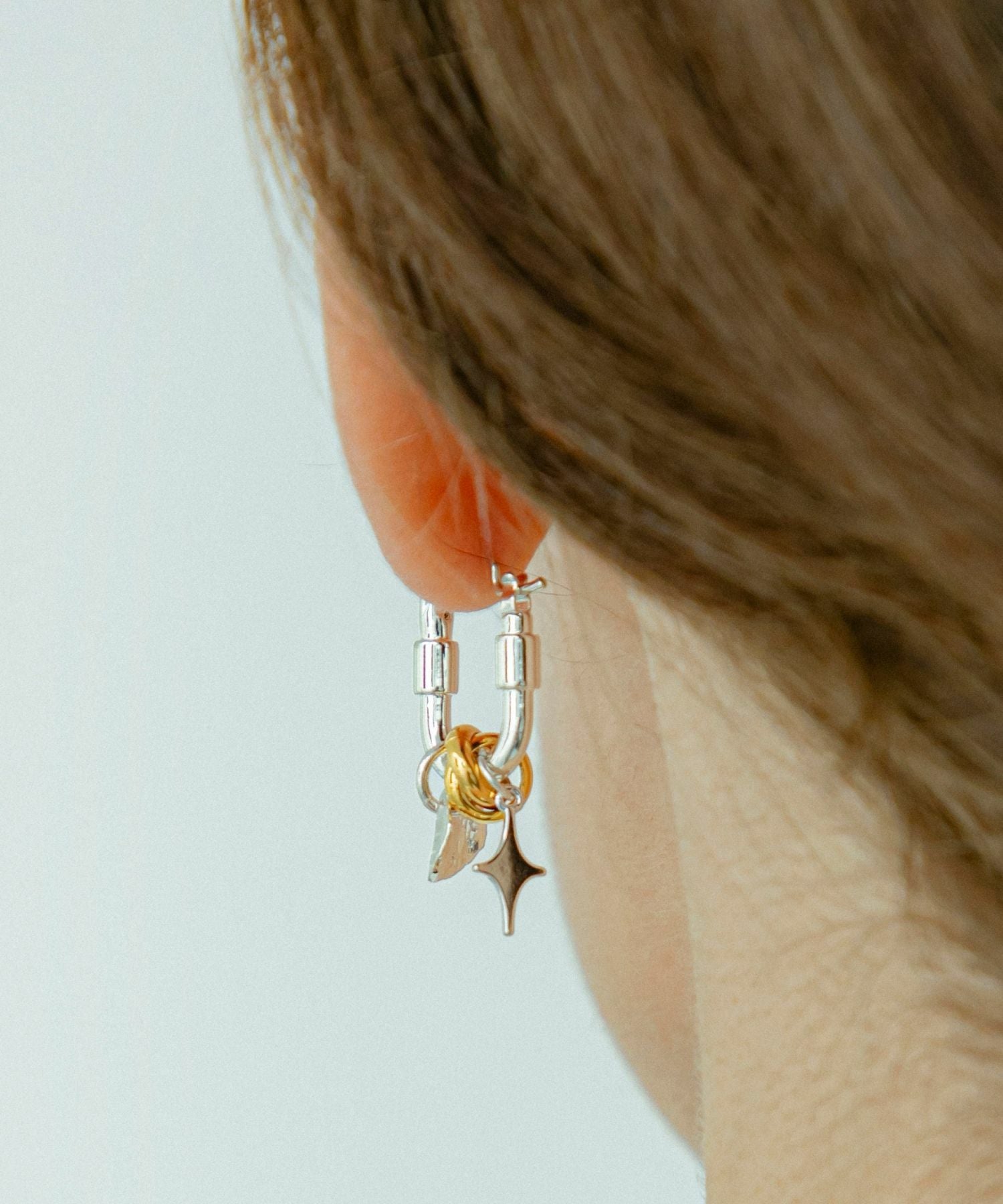 LAPUIS] Sammy charm pierced earrings | CASSELINI ONLINE SHOP