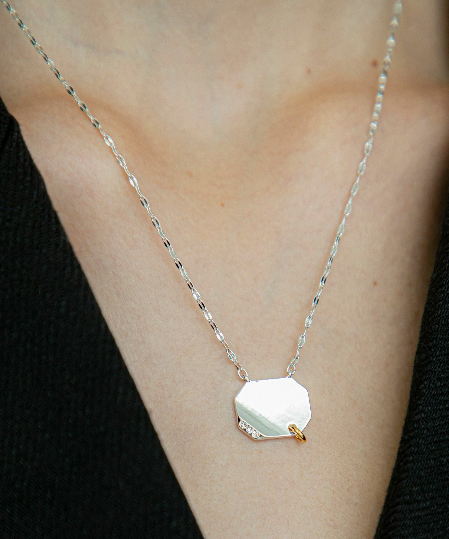 LAPUIS] Sammy charm necklace | CASSELINI ONLINE SHOP