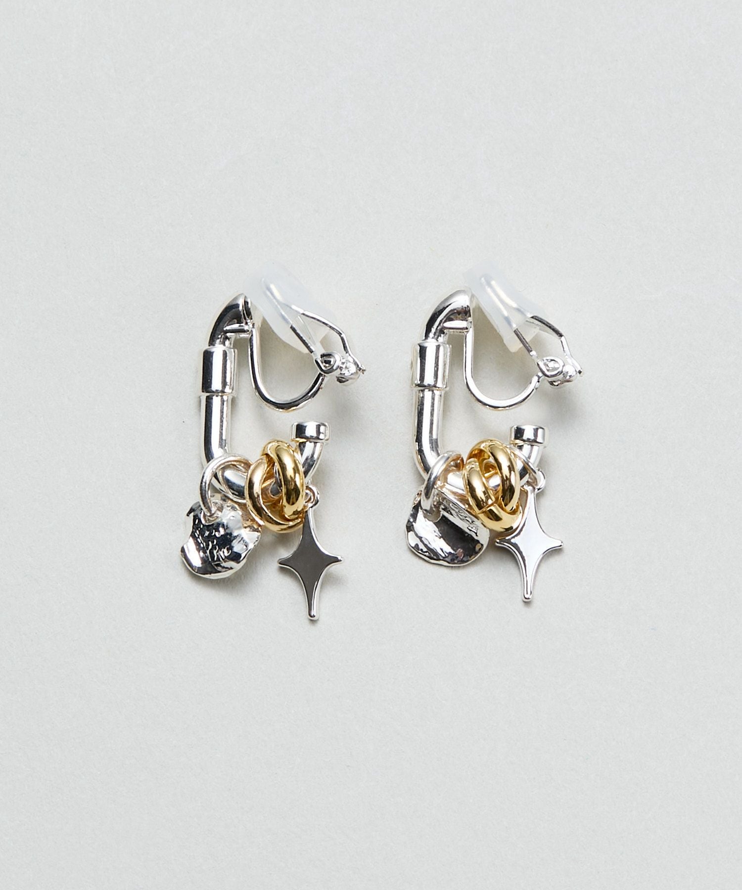 LAPUIS] Sammy charm earrings | CASSELINI ONLINE SHOP