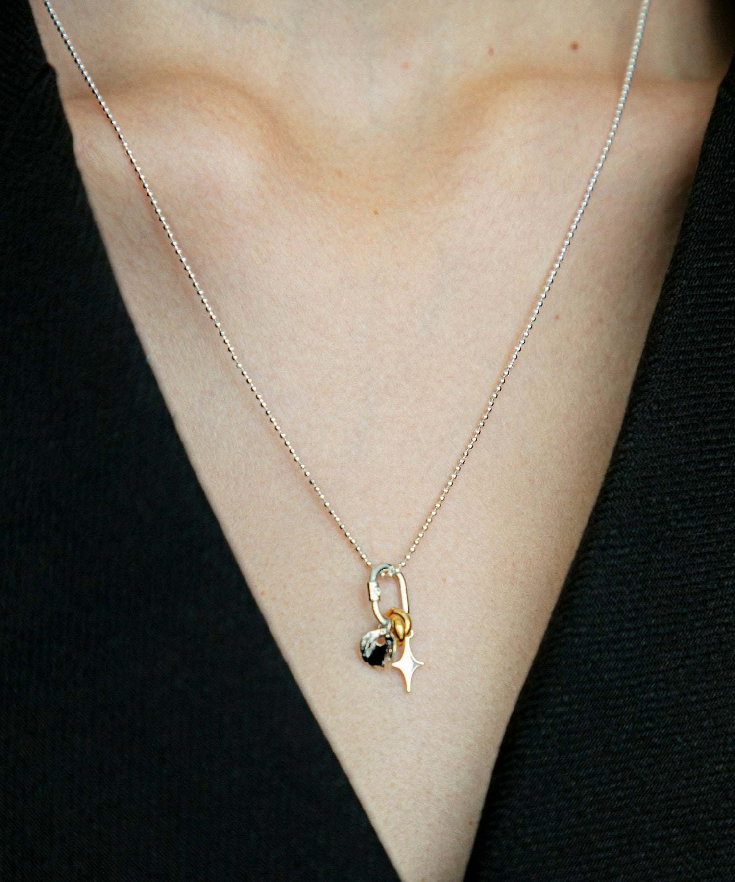 LAPUIS] Sammy charm necklace | CASSELINI ONLINE SHOP