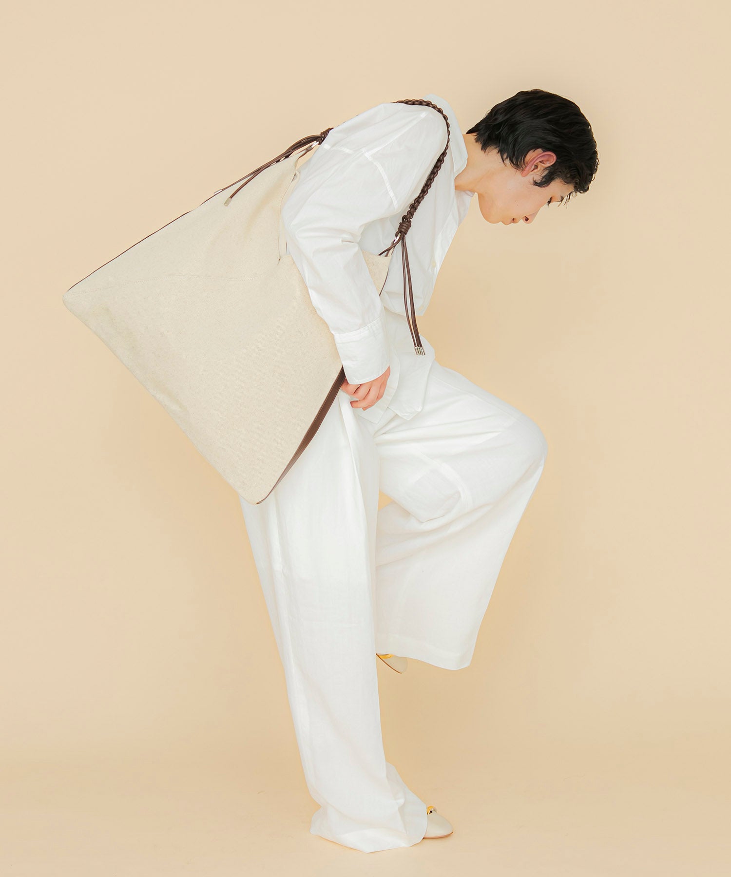 LE VERNIS] One handle cloth bag | CASSELINI ONLINE SHOP