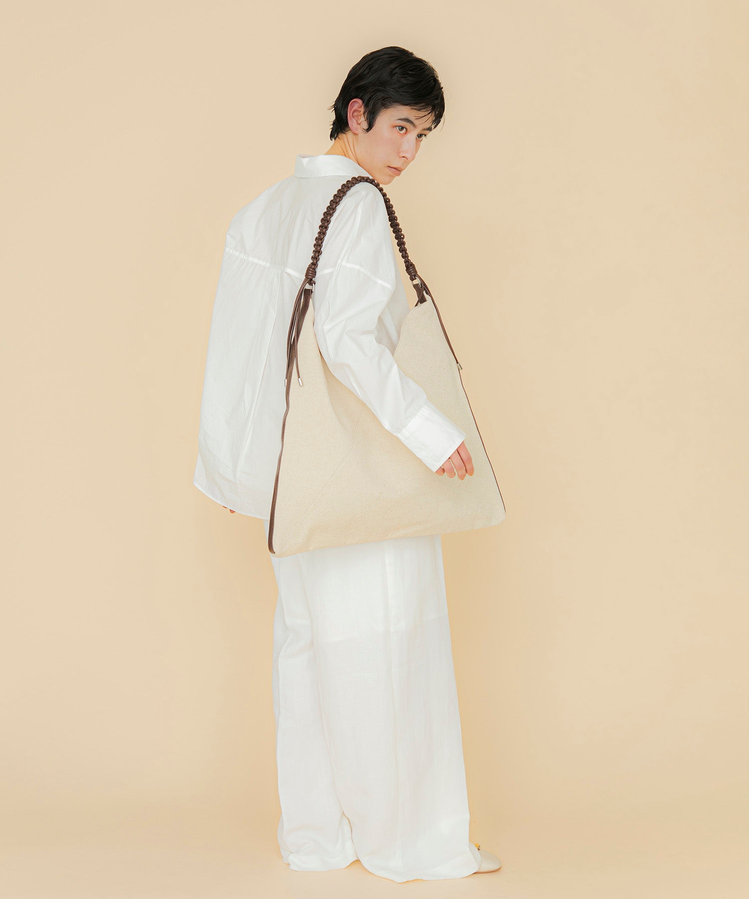LE VERNIS] One handle cloth bag | CASSELINI ONLINE SHOP