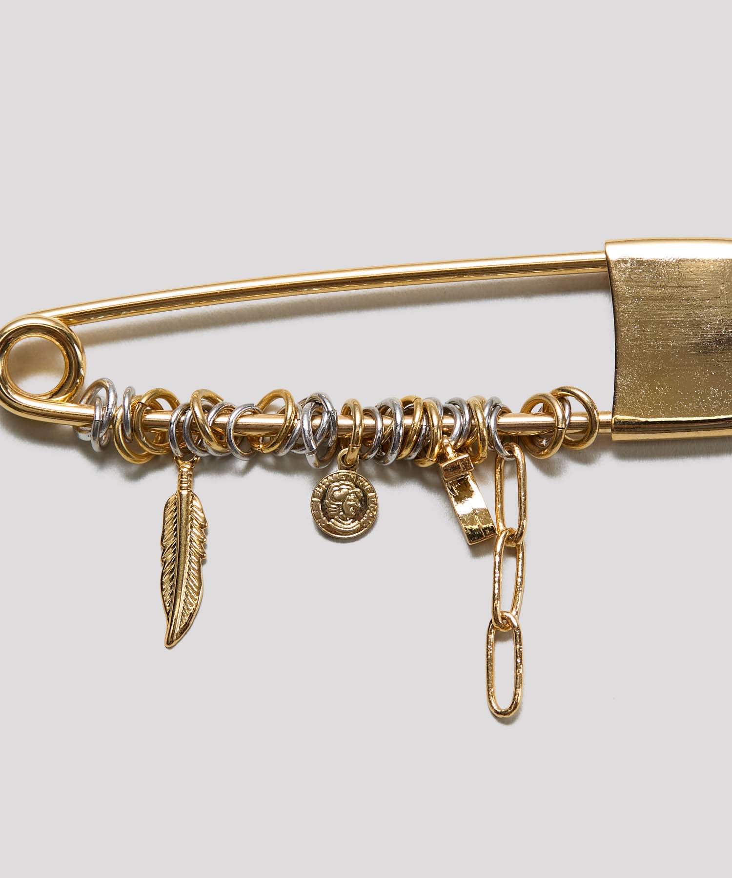 LAPUIS] Coil charm pin necklace | CASSELINI ONLINE SHOP