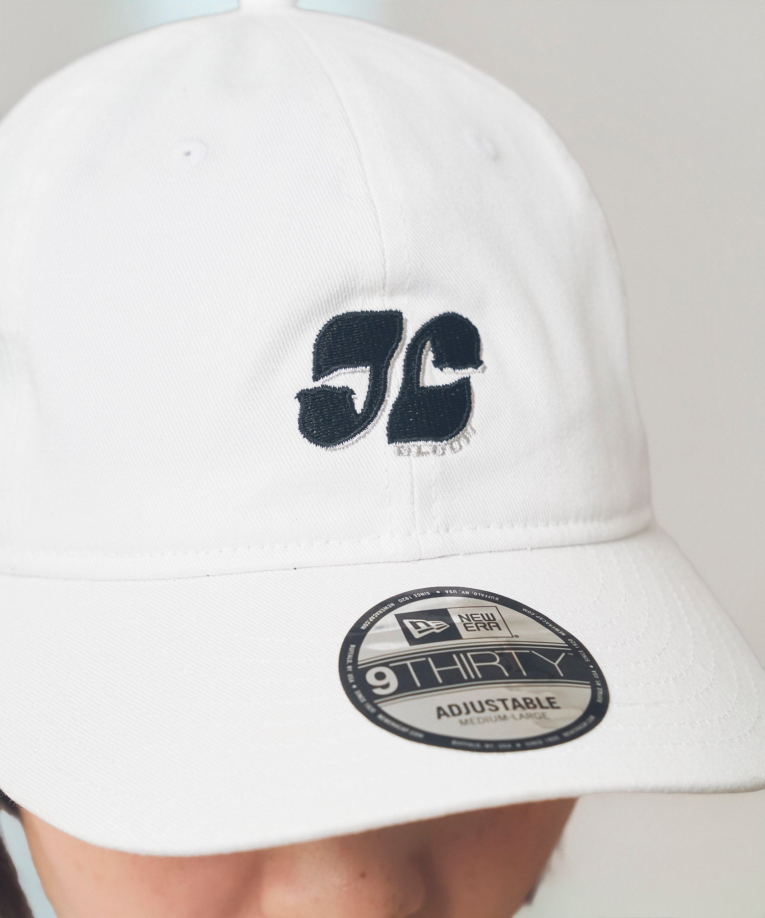 ゾゾゾ NEW ERA 9THIRTY collaboration MODEL 数量限定】NEW ERA 9THIRTY collaboration MODEL ゾゾゾ | Pay ID
