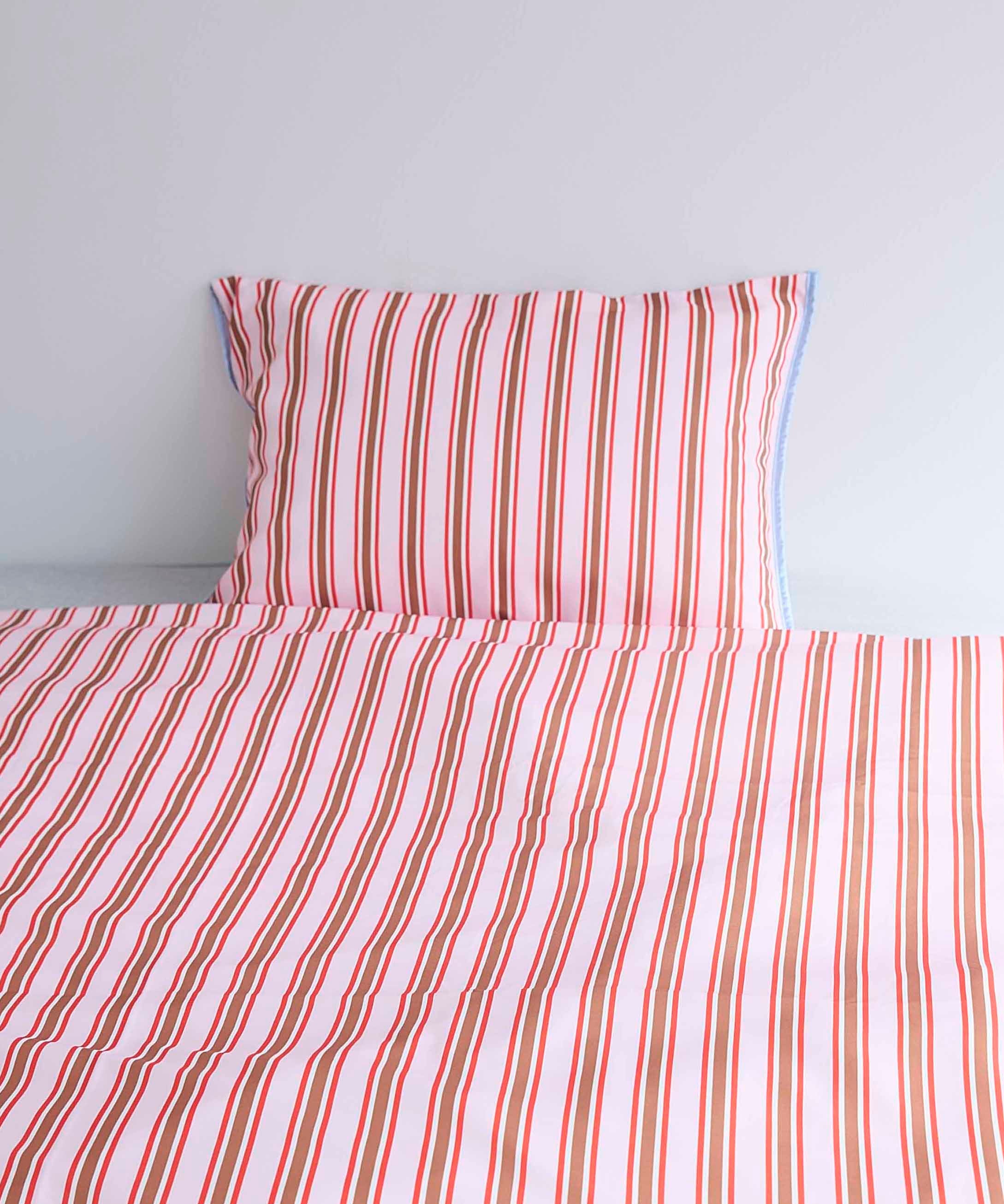 Casselini HOME(キャセリーニ ホーム)オリジナルストライプ枕カバー