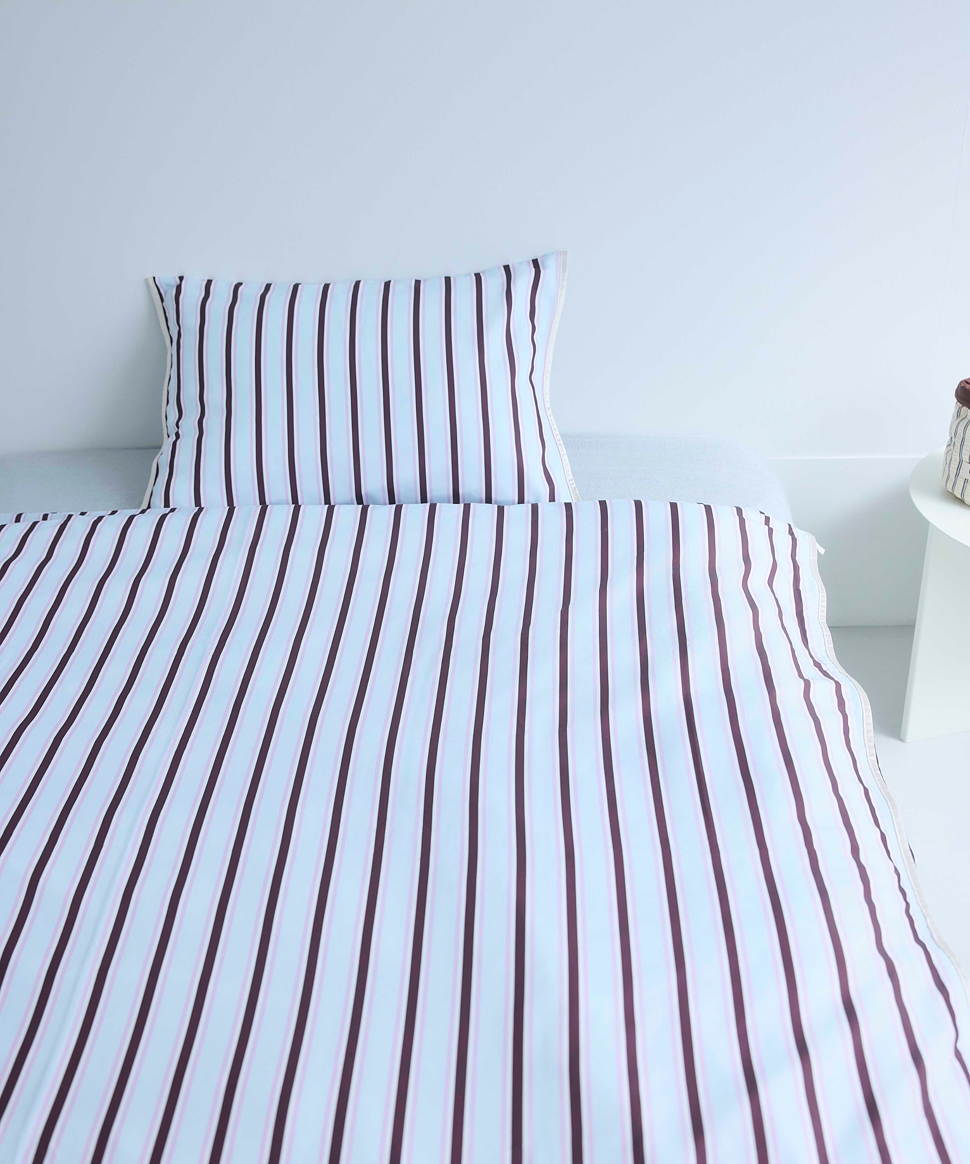 Casselini HOME(キャセリーニ ホーム)オリジナルストライプ枕カバー