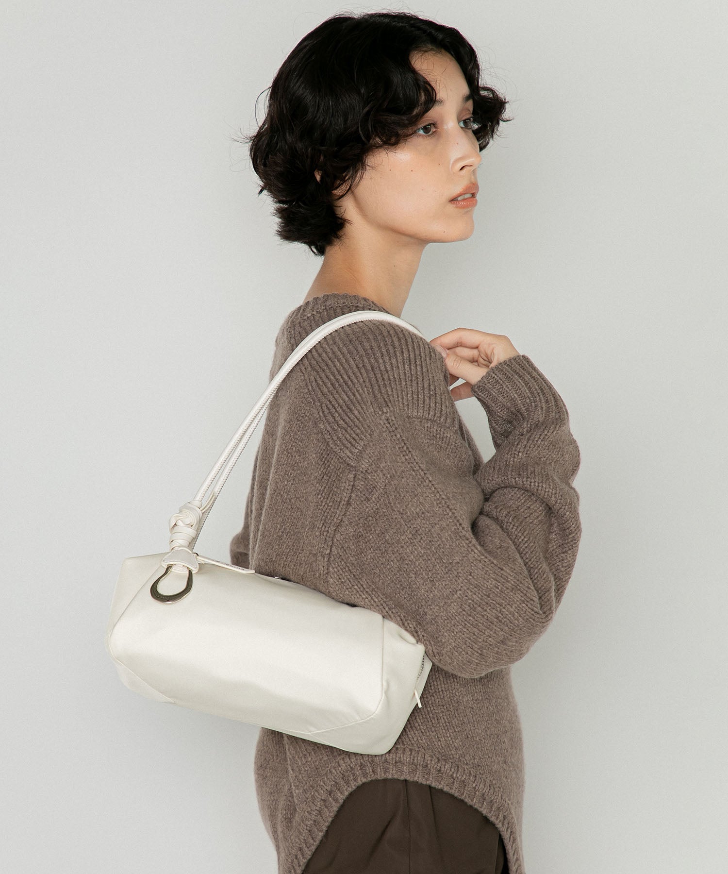 LE VERNIS] Marshmallow boston bag (Fabric) | CASSELINI ONLINE SHOP