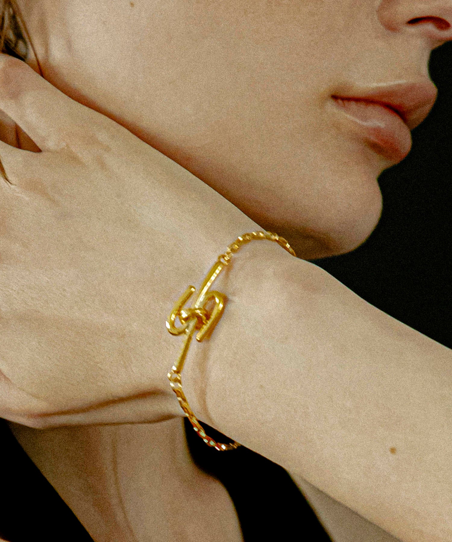 LAPUIS] Connect coil bracelet | CASSELINI ONLINE SHOP