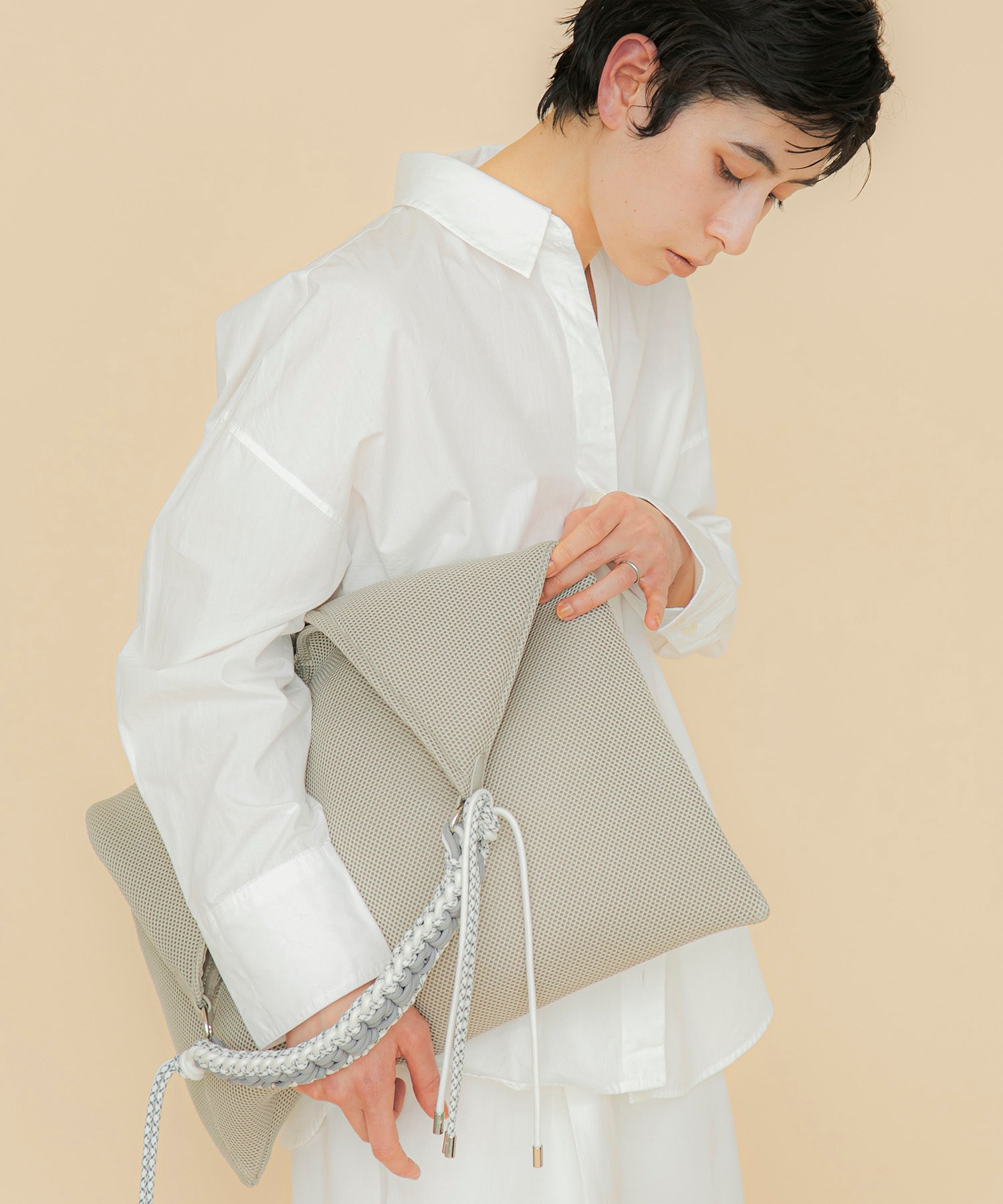 新色追加】[LE VERNIS] Paracord handle mesh bag＜5月上旬発送予定