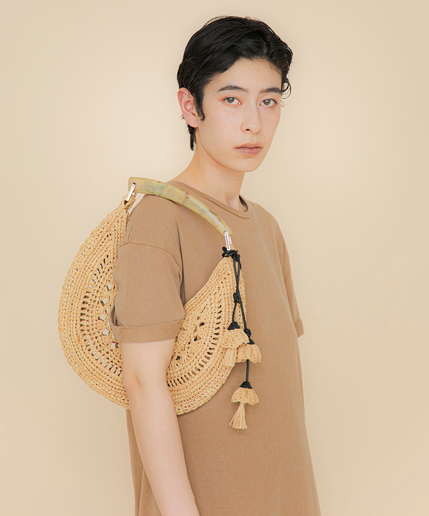 LE VERNIS] Raffia horn bag | CASSELINI ONLINE SHOP