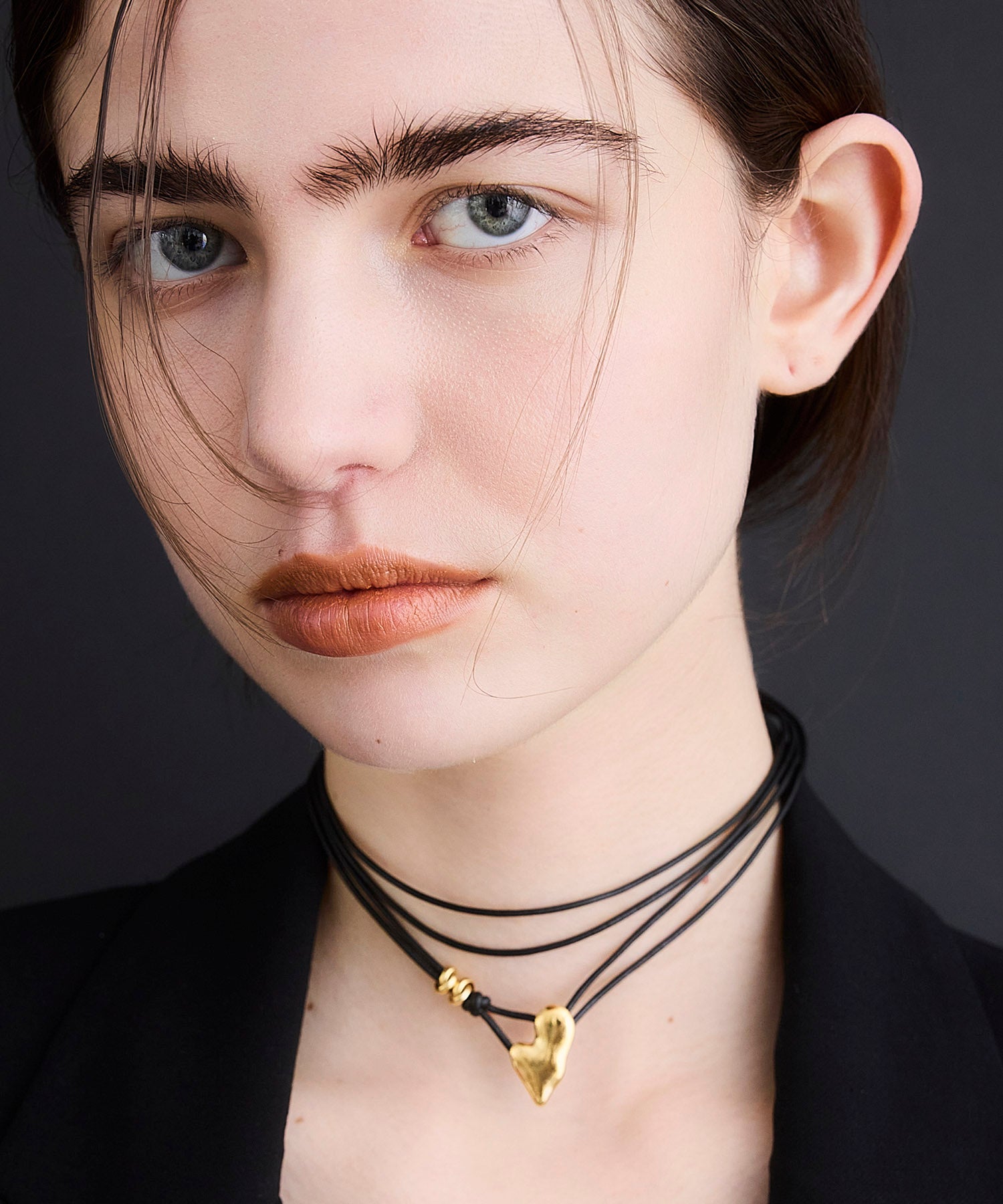 LAPUIS] Heart wrap choker | CASSELINI ONLINE SHOP