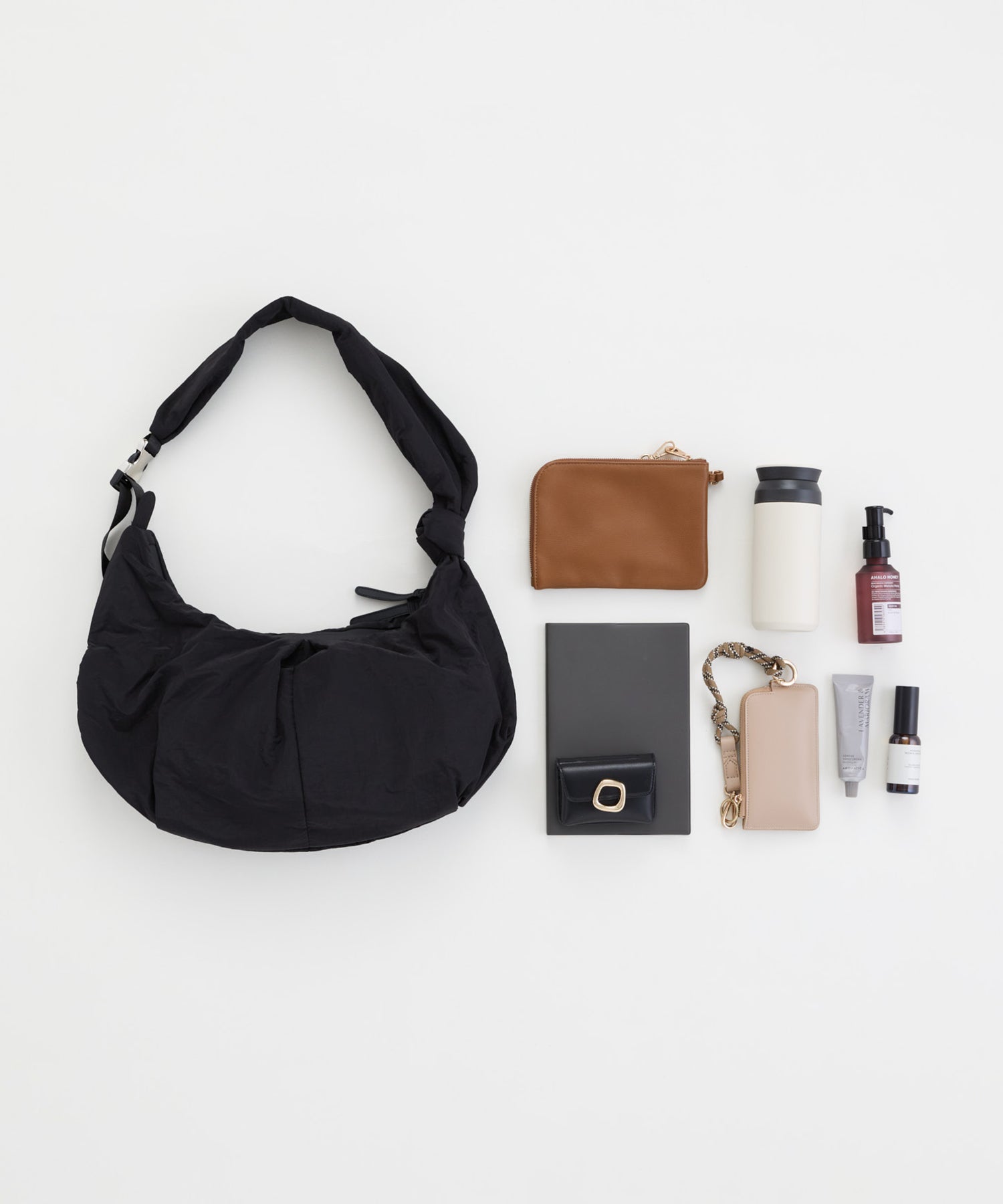 LE VERNIS] Estomac bag | CASSELINI ONLINE SHOP