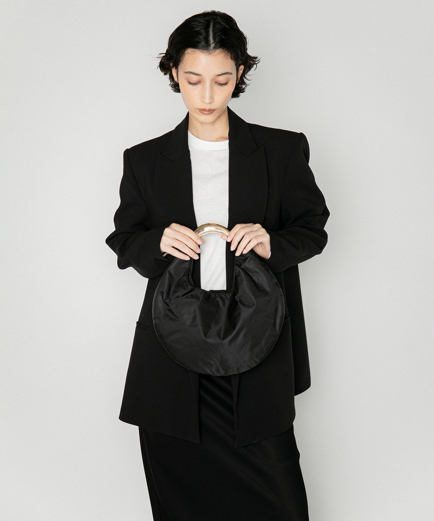 LE VERNIS]Sculpture nylon bag S | CASSELINI ONLINE SHOP