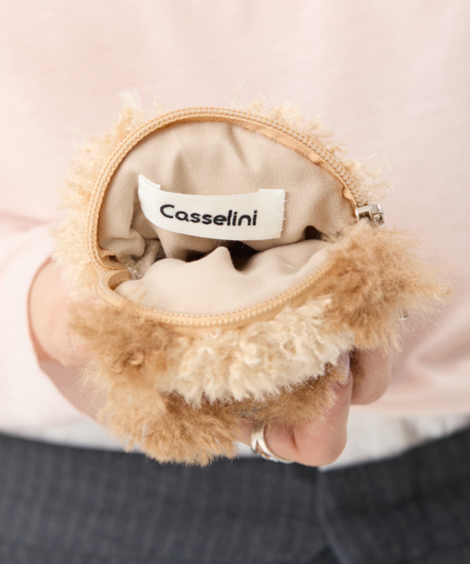 Casselini(キャセリーニ)ドッグモチーフポーチ | CASSELINI ONLINE SHOP
