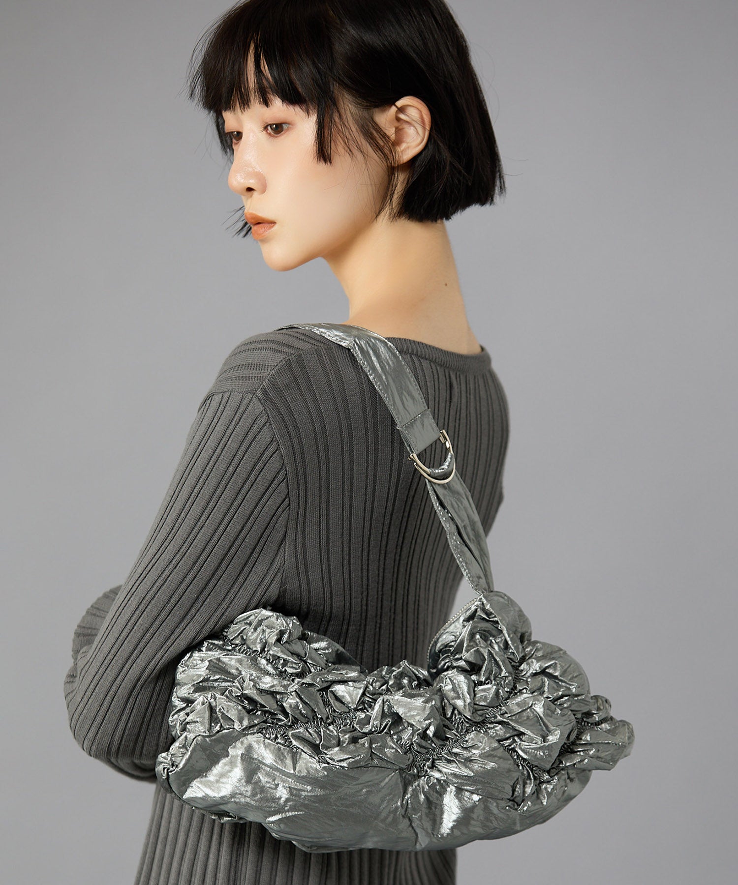 Casselini(キャセリーニ)シャーリングショルダーバッグ | CASSELINI