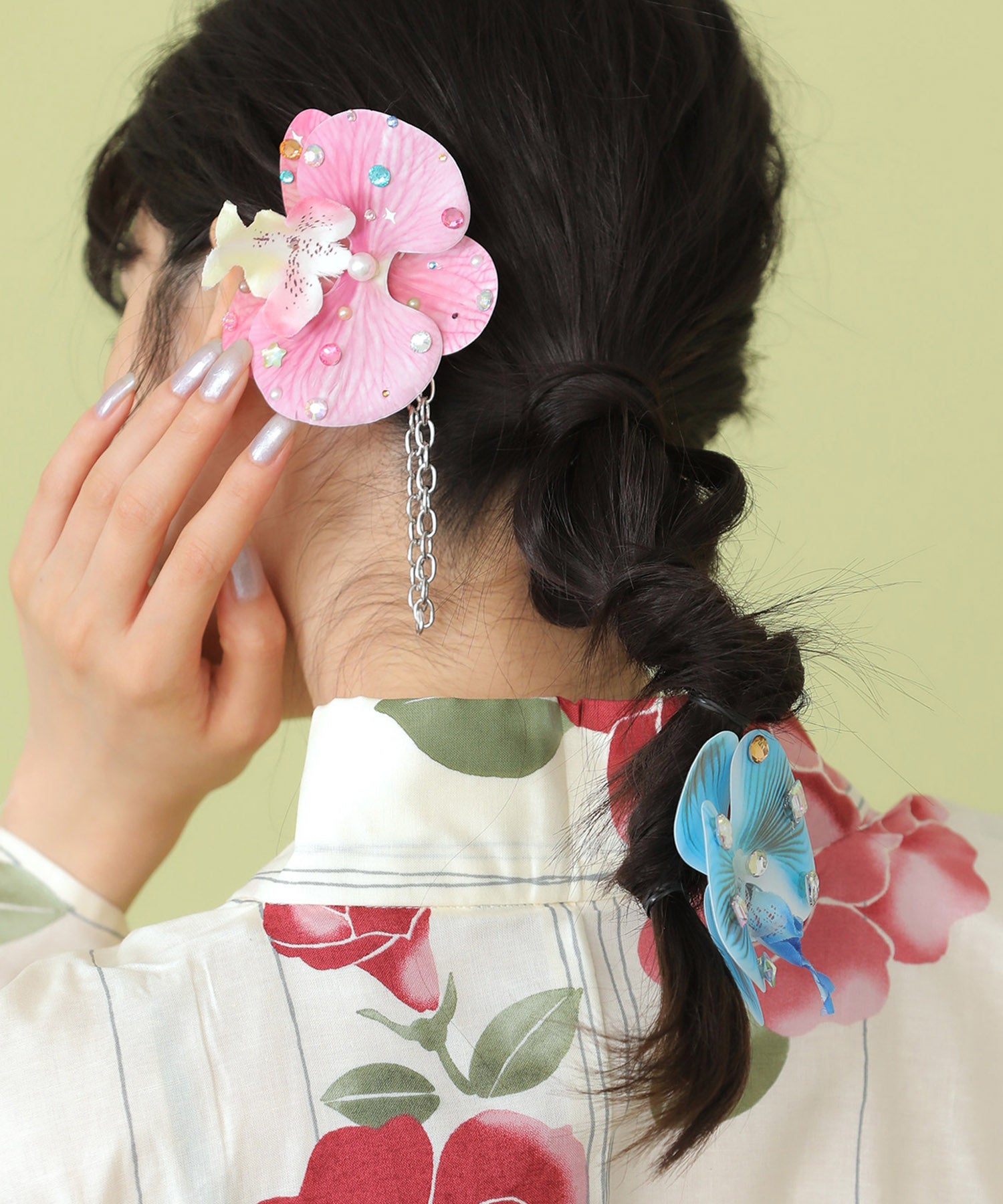 きい様order 髪飾り♡ Casselini(キャセリーニ)ビジューフラワー2Wayクリップ(2個セット
